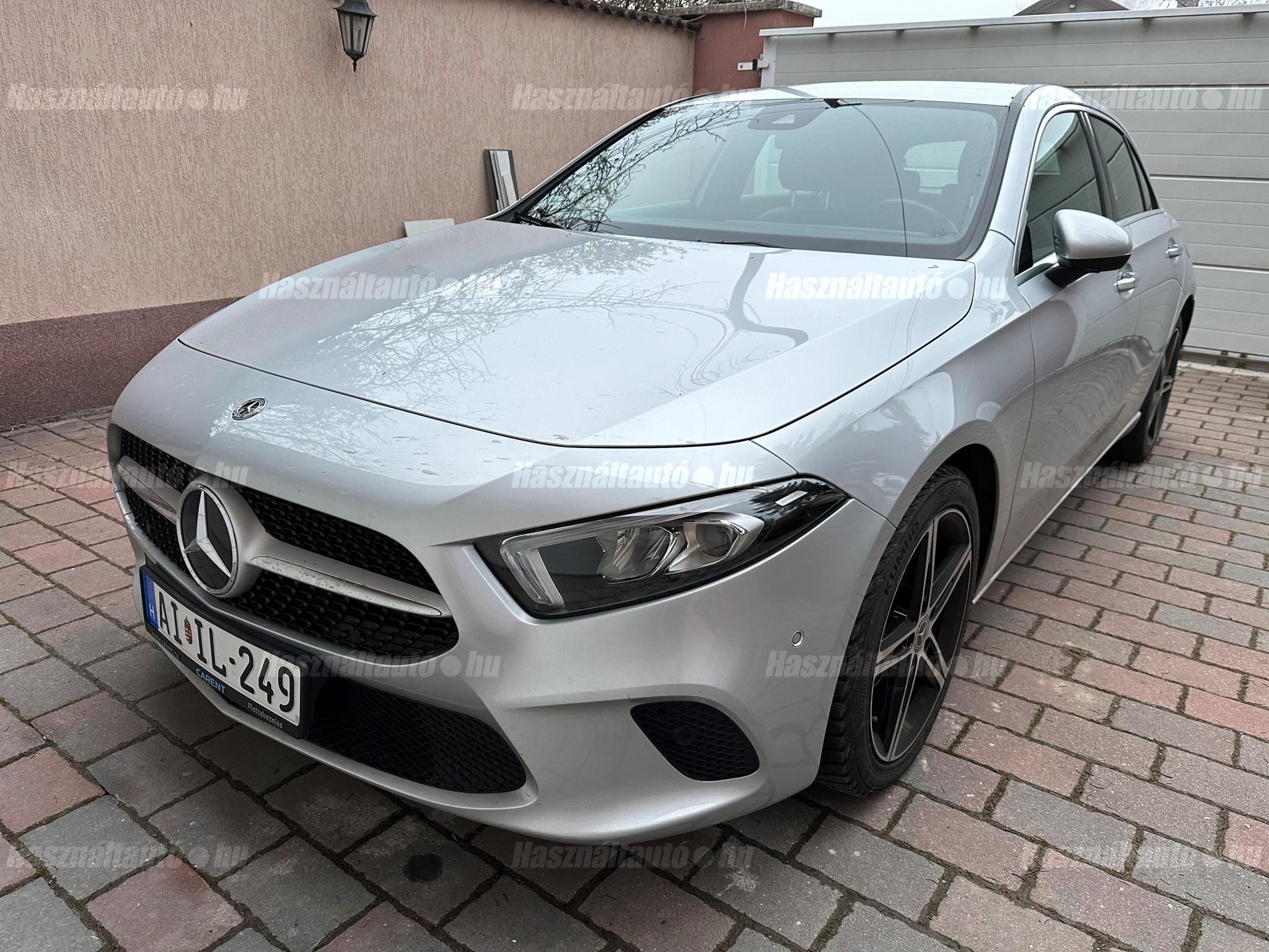 MERCEDES-BENZ A 180 2020/9 - 1