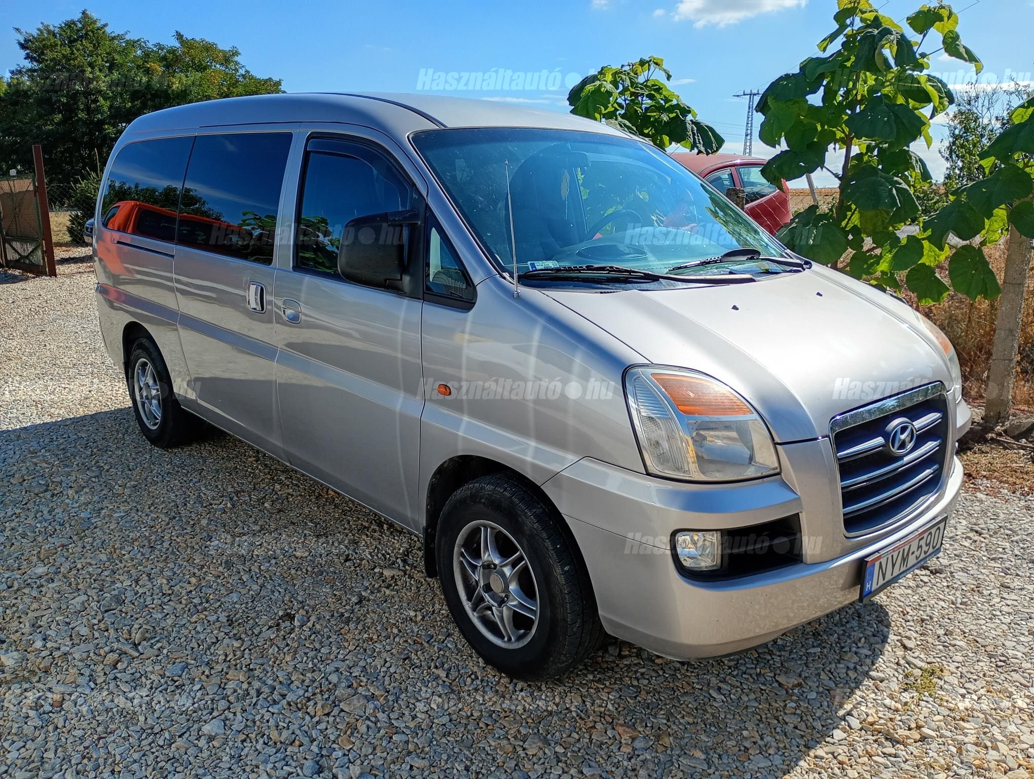 HYUNDAI H-1 2006/1 - 1