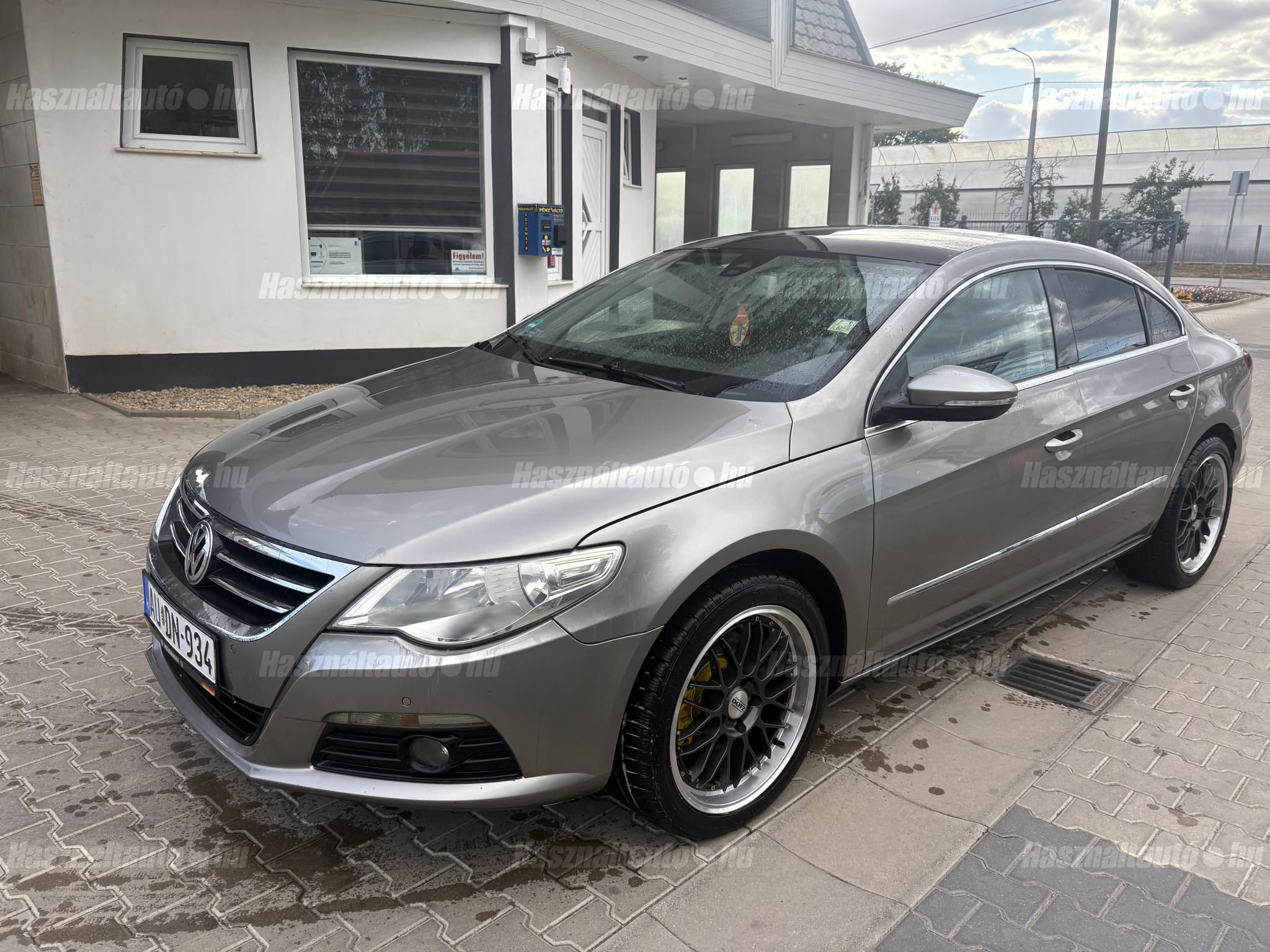 VOLKSWAGEN PASSAT CC 2009/10 - 1