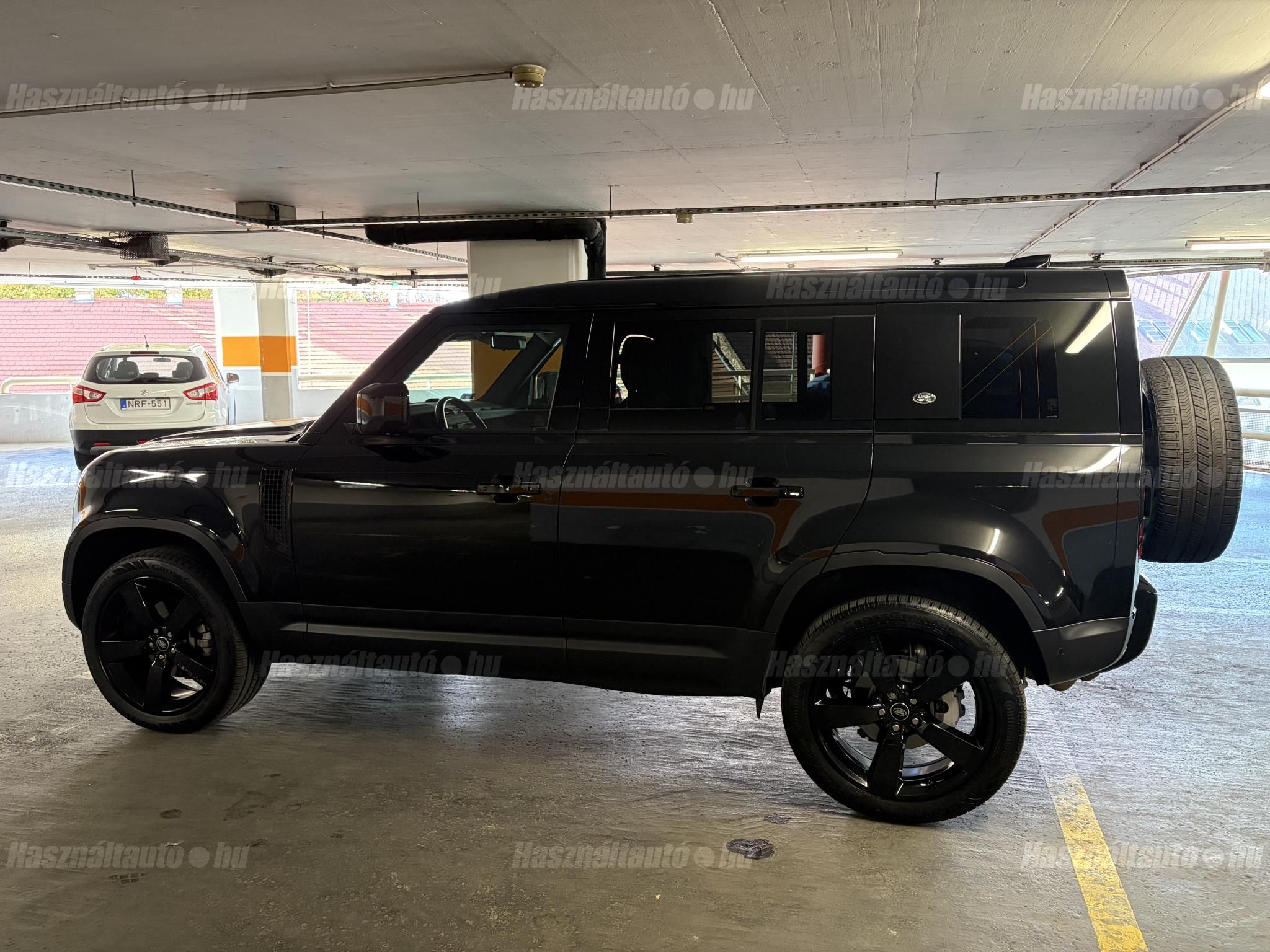 LAND ROVER DEFENDER 2021/1 - 1