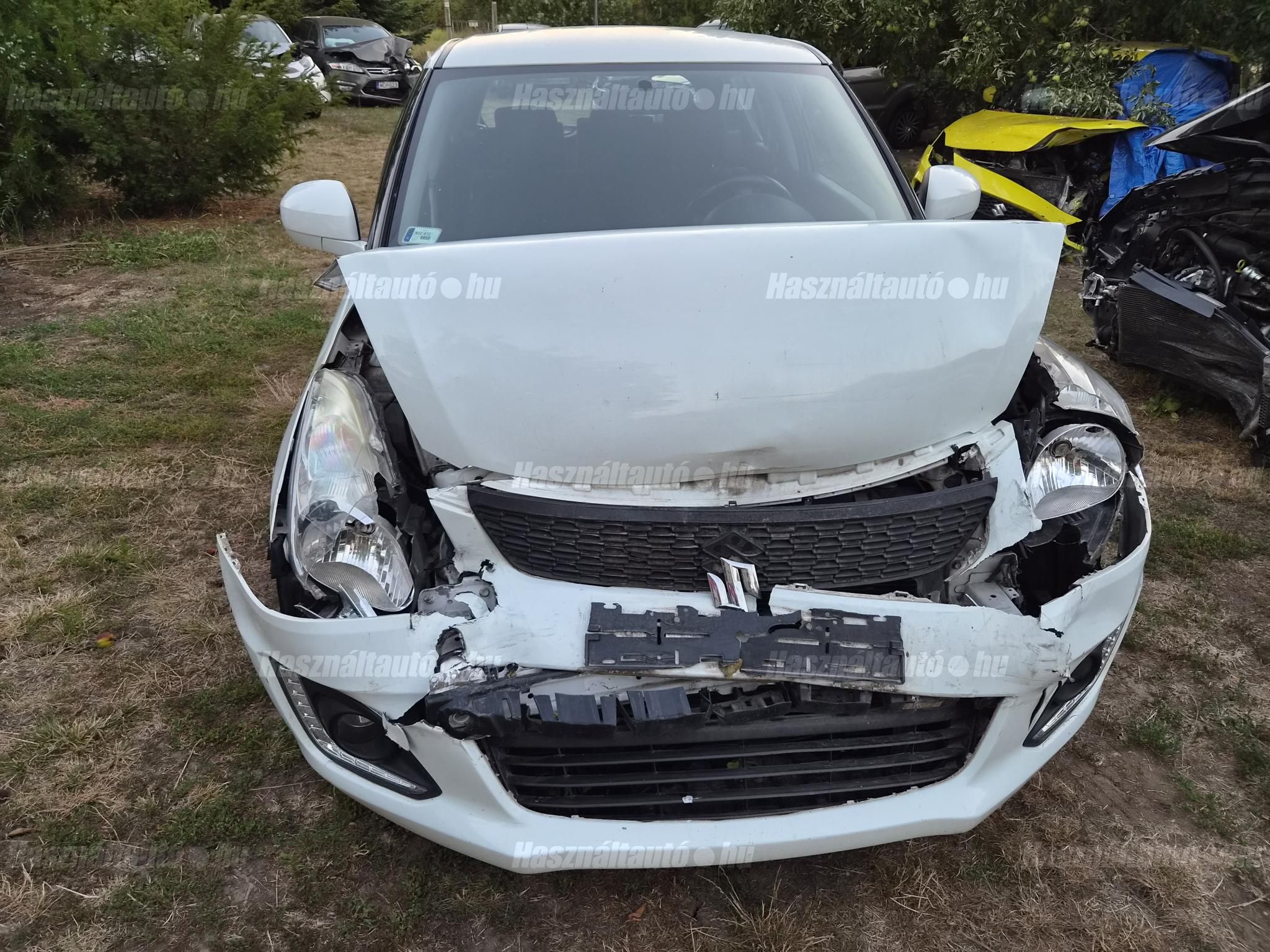 SUZUKI SWIFT 2014/10 - 1