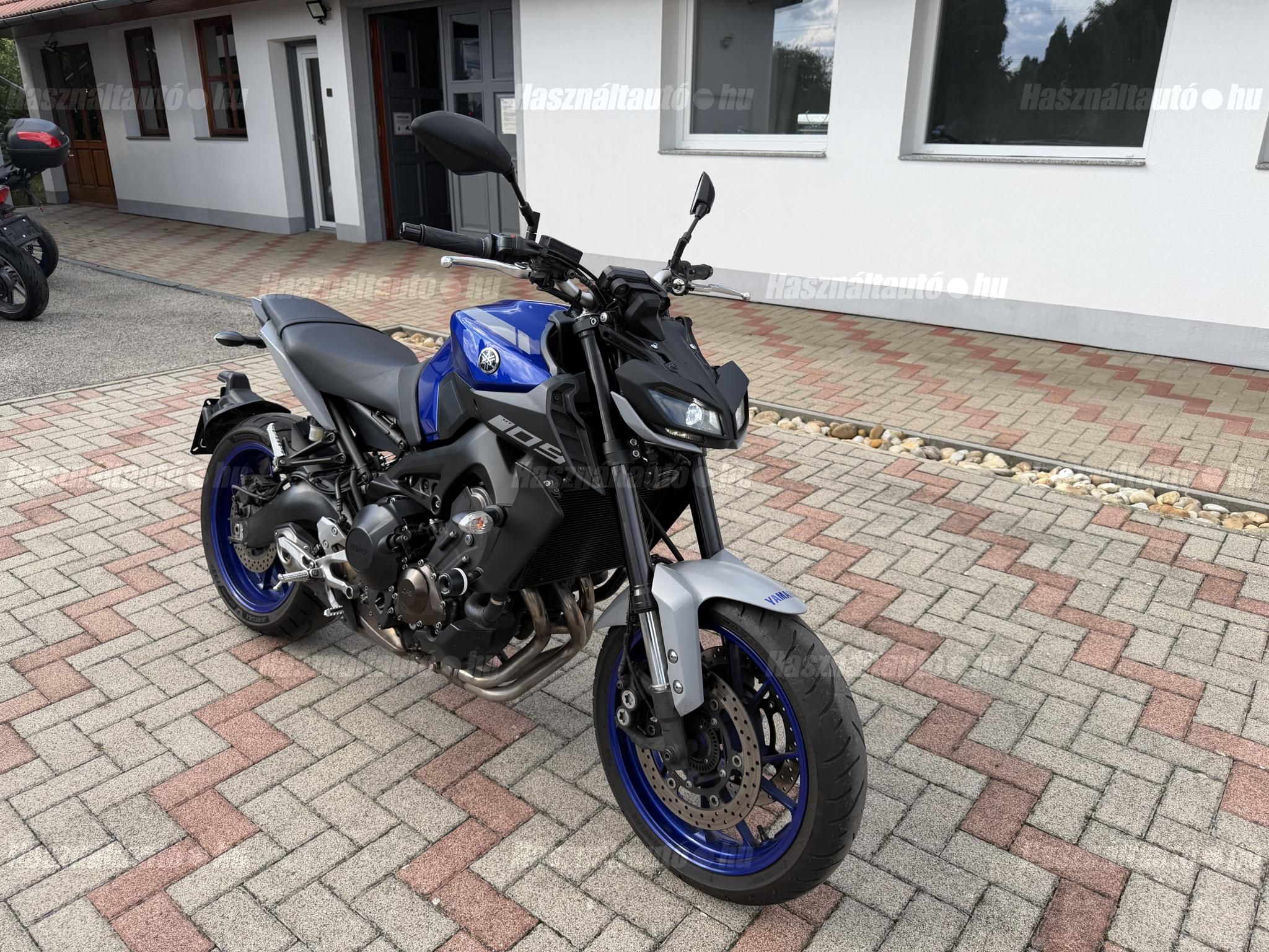 YAMAHA MT-09 2020/7 - 1