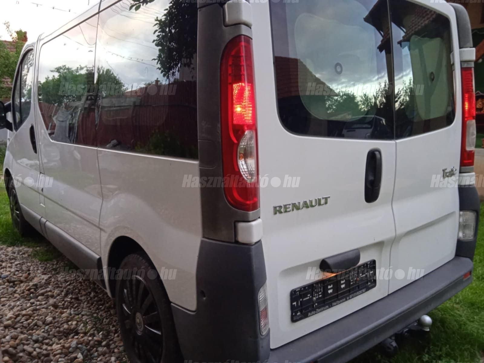 RENAULT TRAFIC 2012/4 - 1