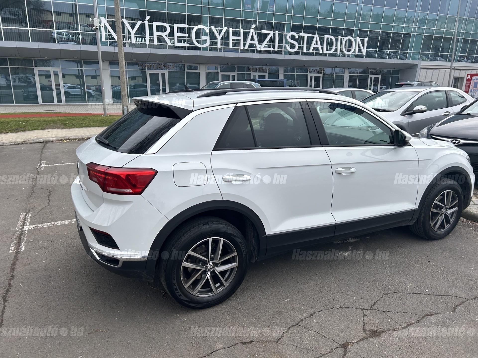 VOLKSWAGEN T-ROC 2018/9 - 1