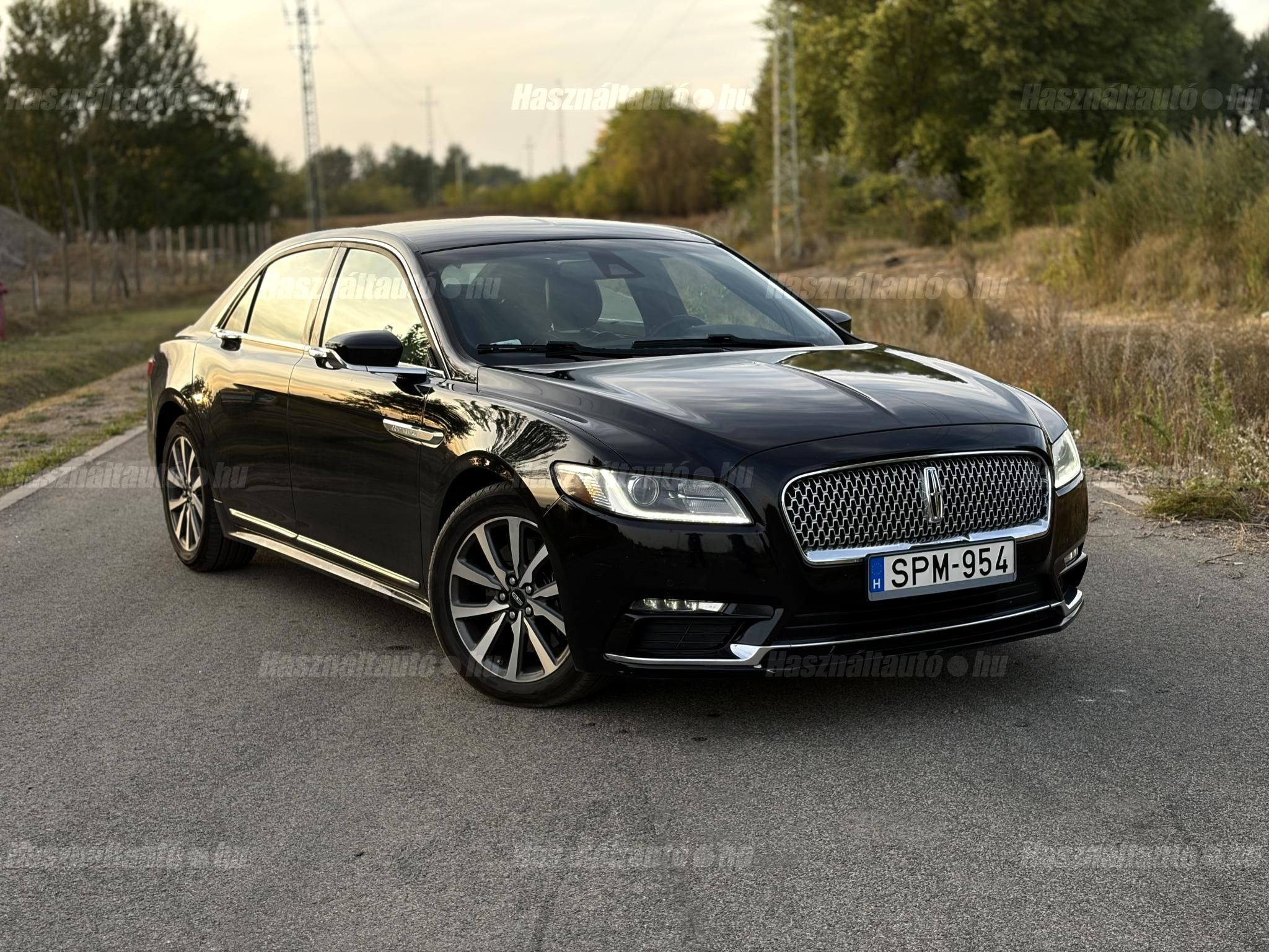LINCOLN CONTINENTAL 2017/11 - 1