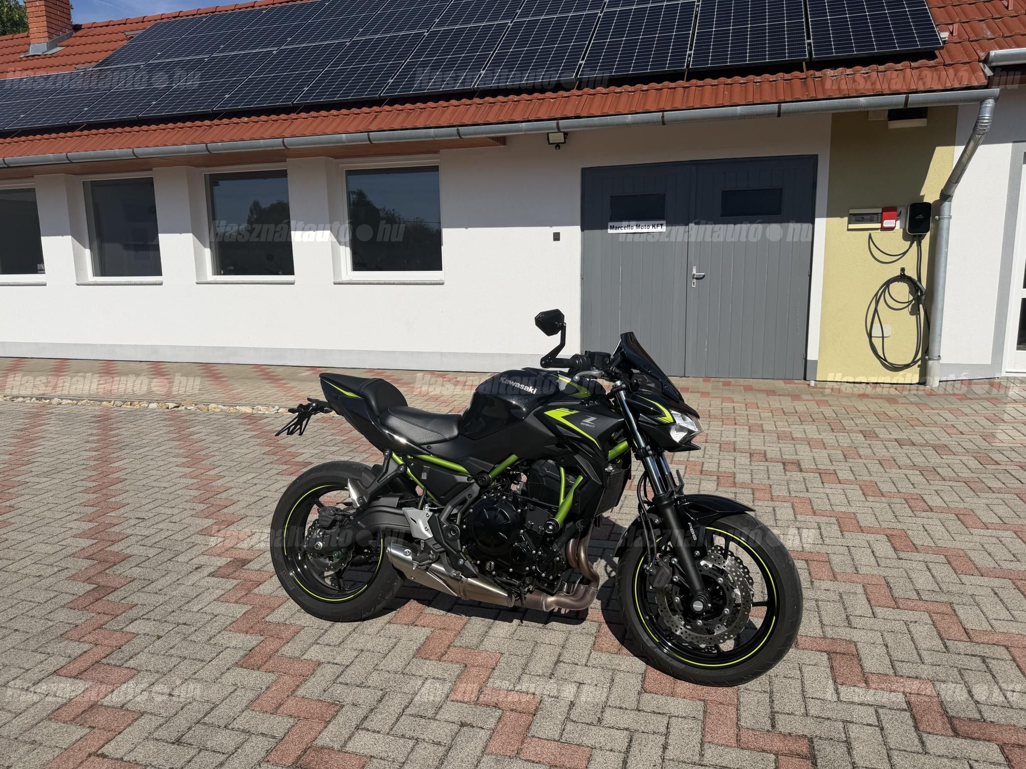 KAWASAKI Z 650 2022/8 - 1