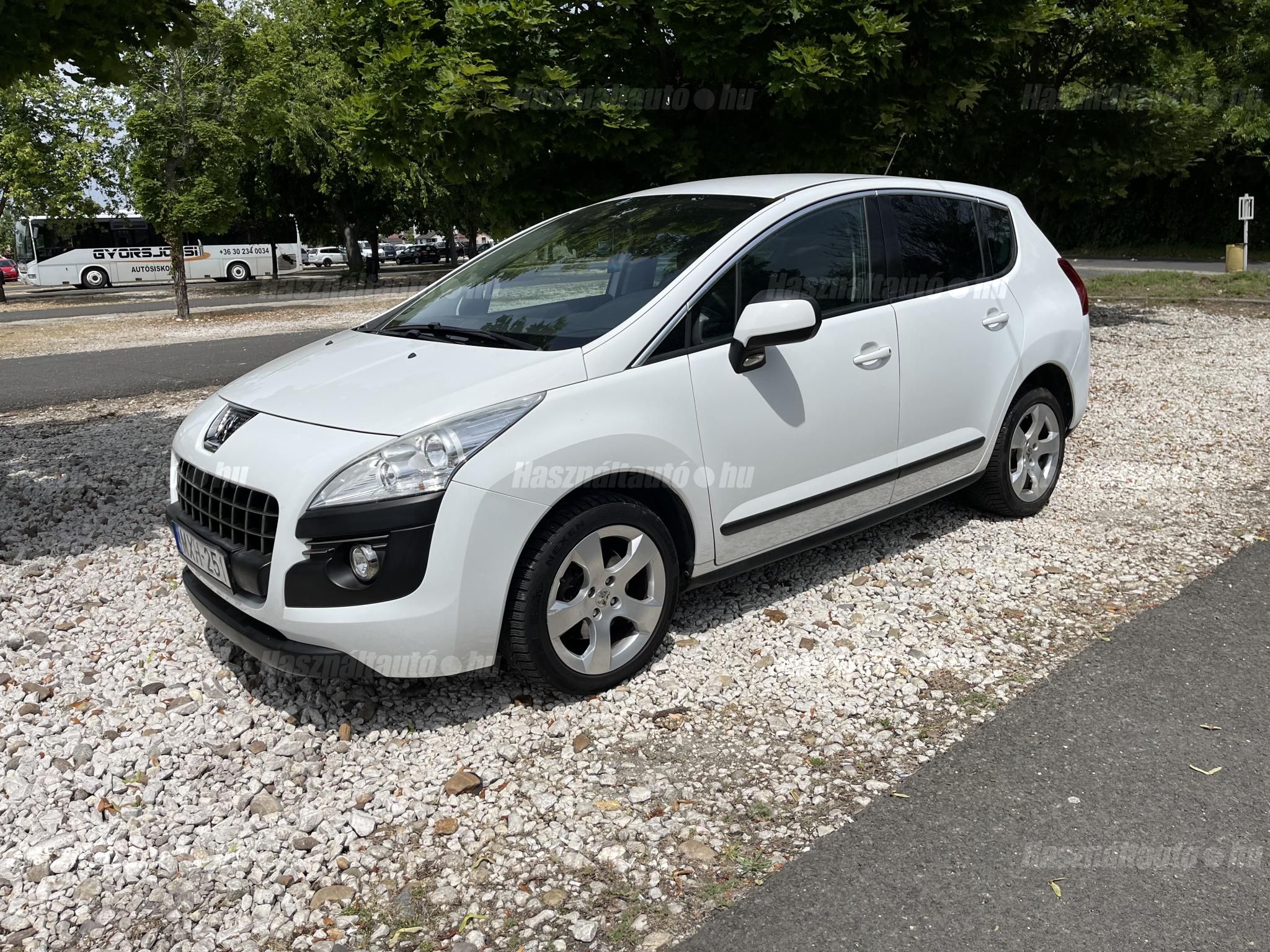 PEUGEOT 3008 2012/4 - 1