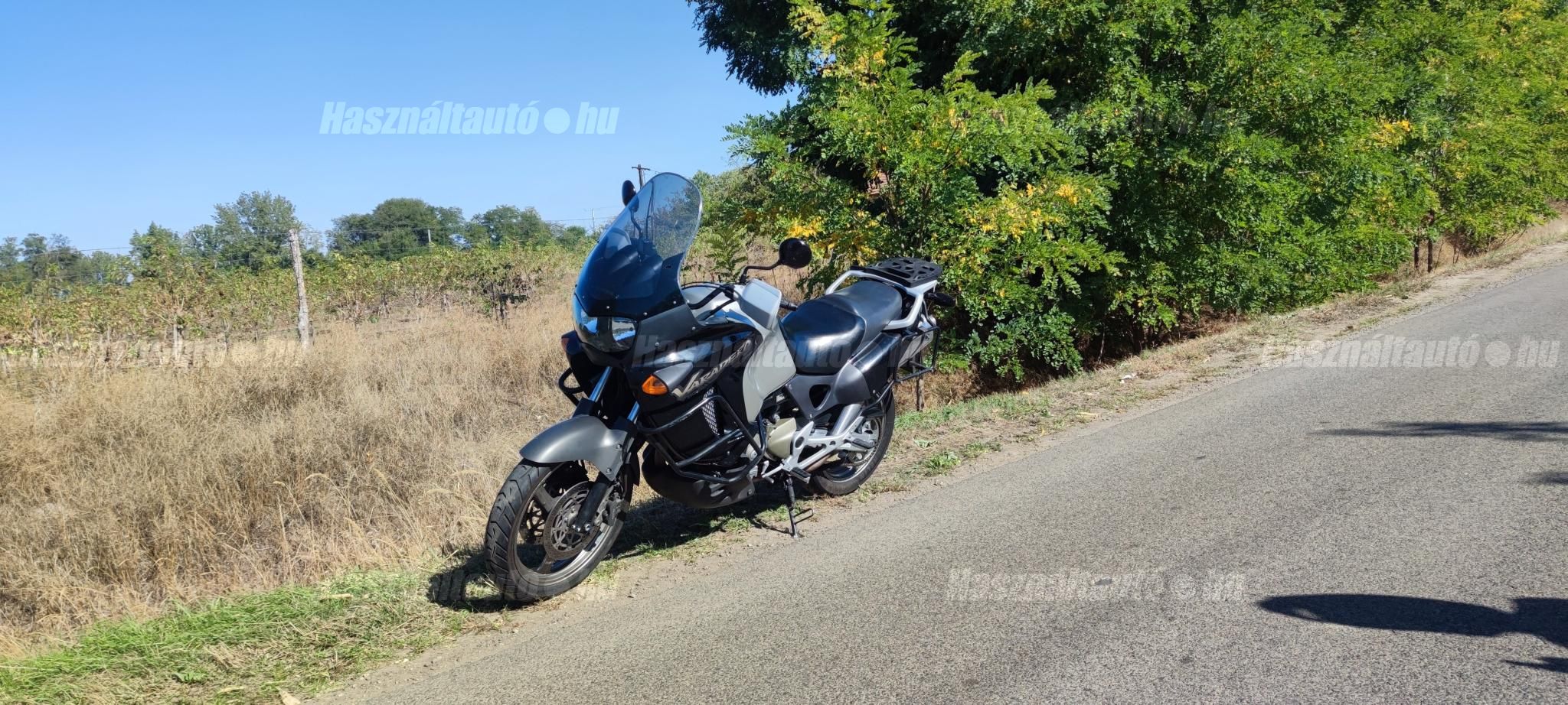 HONDA XL 1999/9 - 1