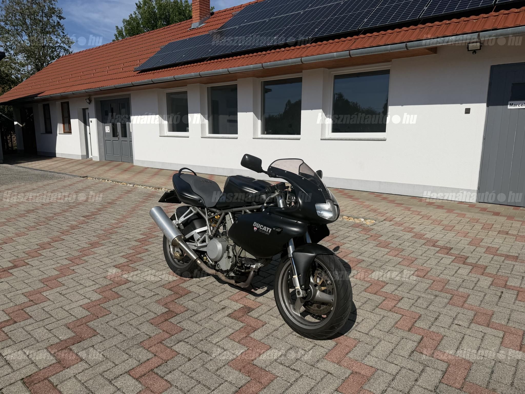 DUCATI 750 2001/8 - 1