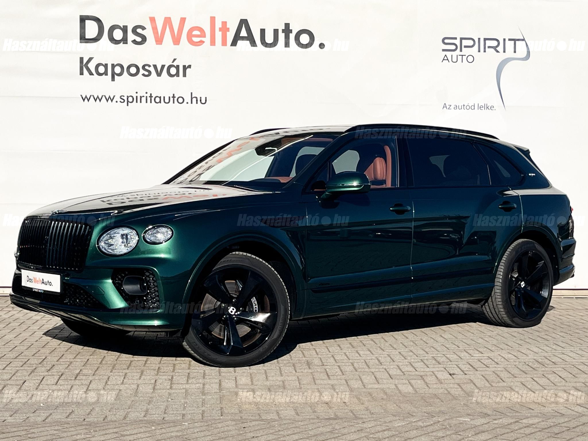 BENTLEY BENTAYGA 2023/1 - 1