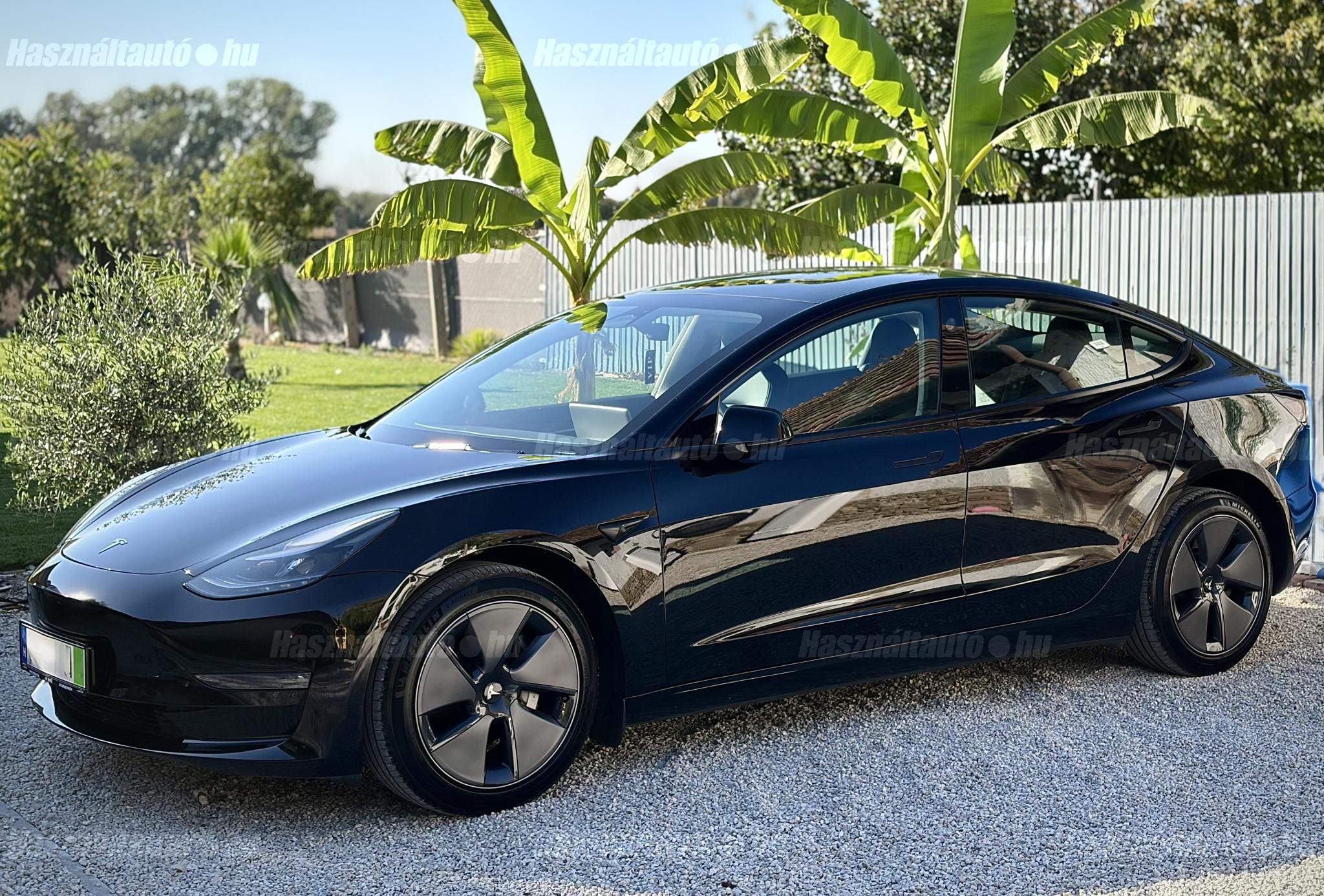 TESLA MODEL 3 2023/8 - 1