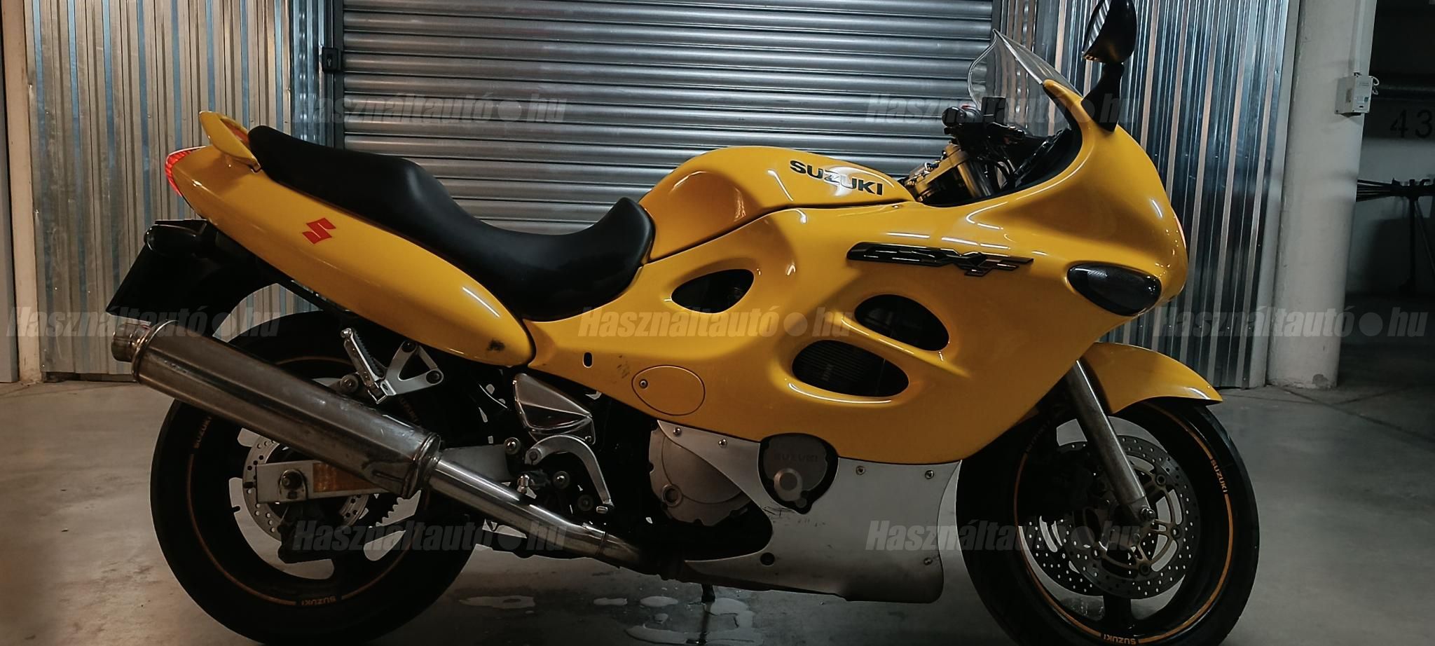 SUZUKI GSX 600 F 2002/5 - 1