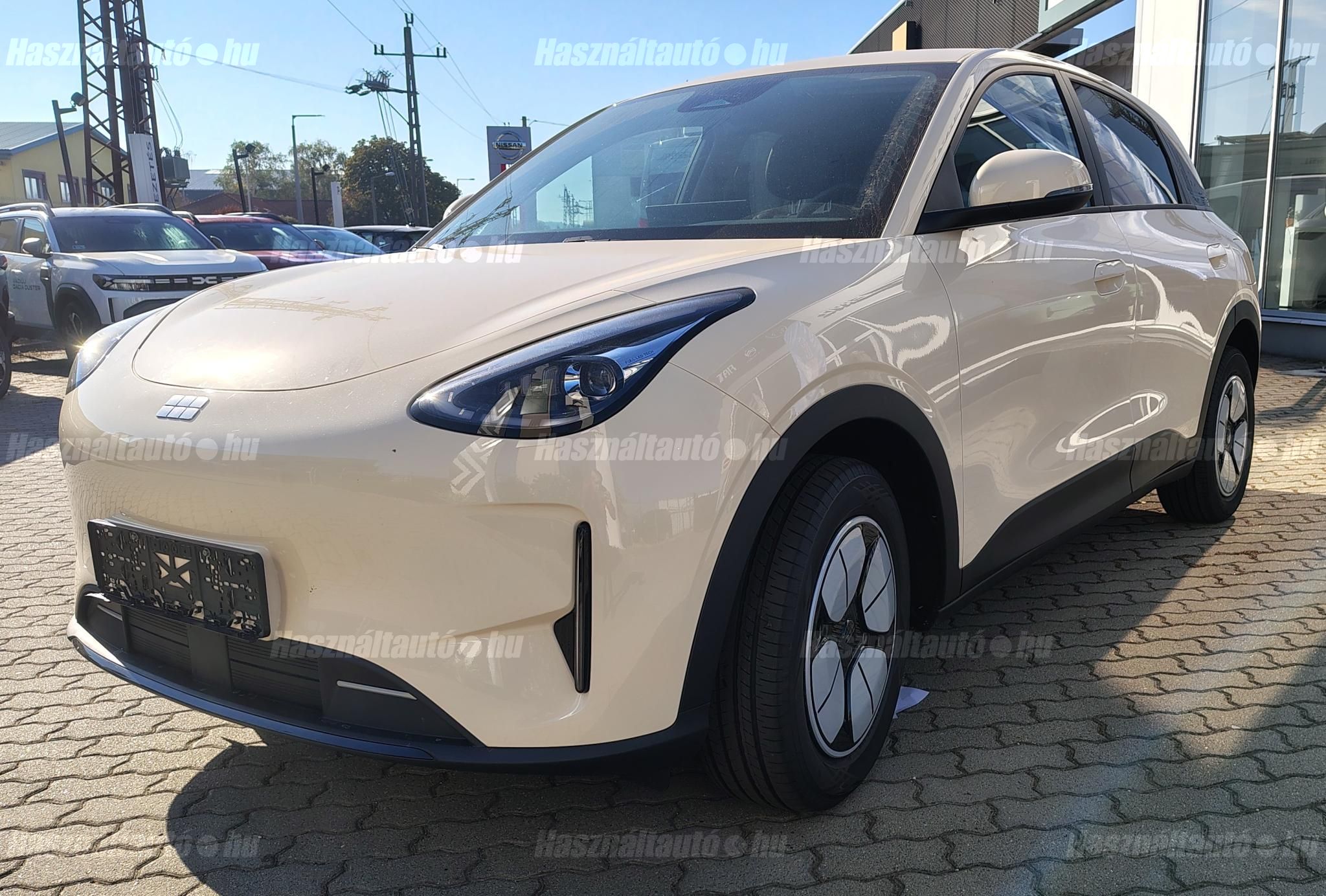 GEELY E2 2026 - 1