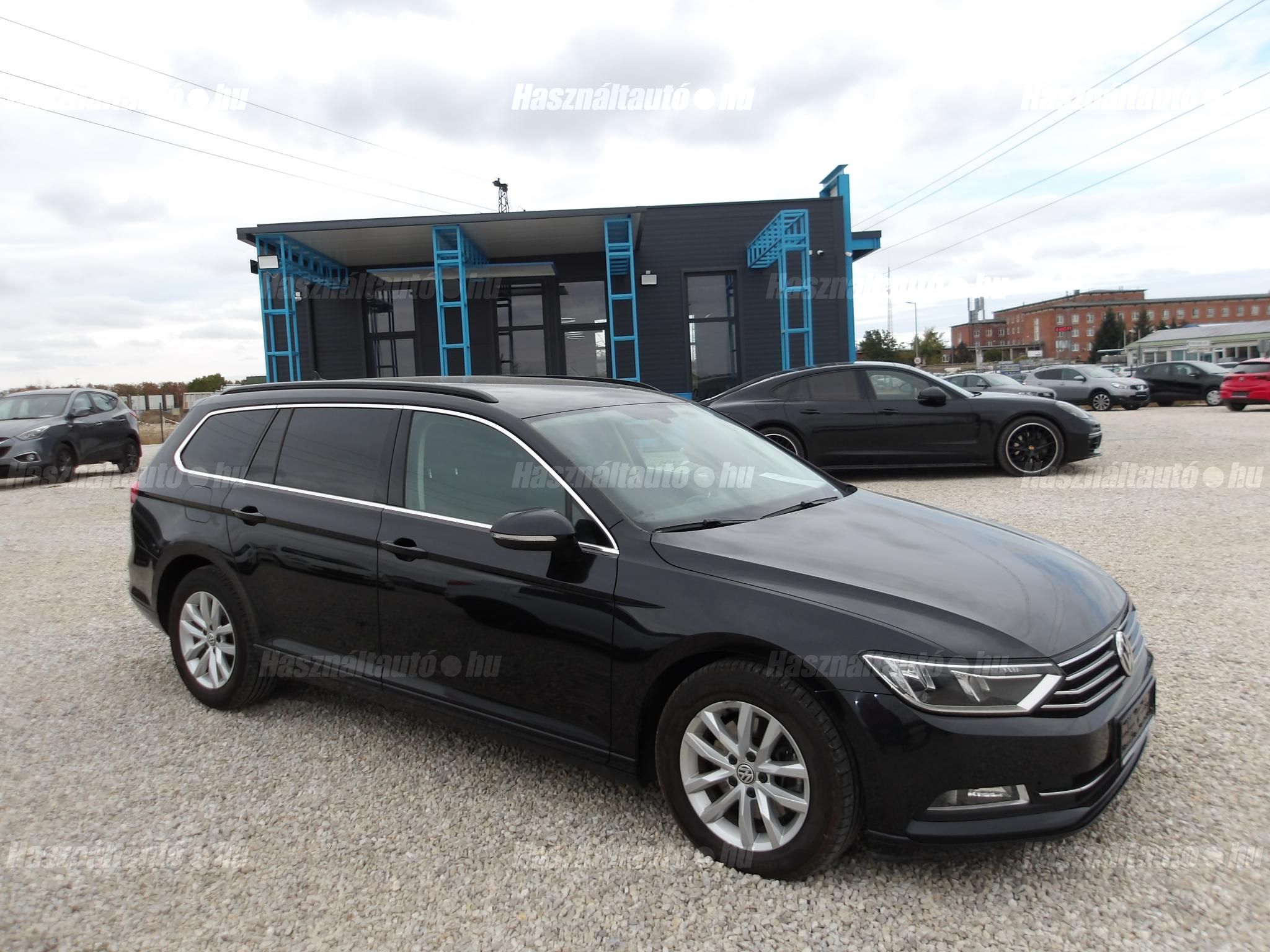 VOLKSWAGEN PASSAT VIII 2016/4 - 1