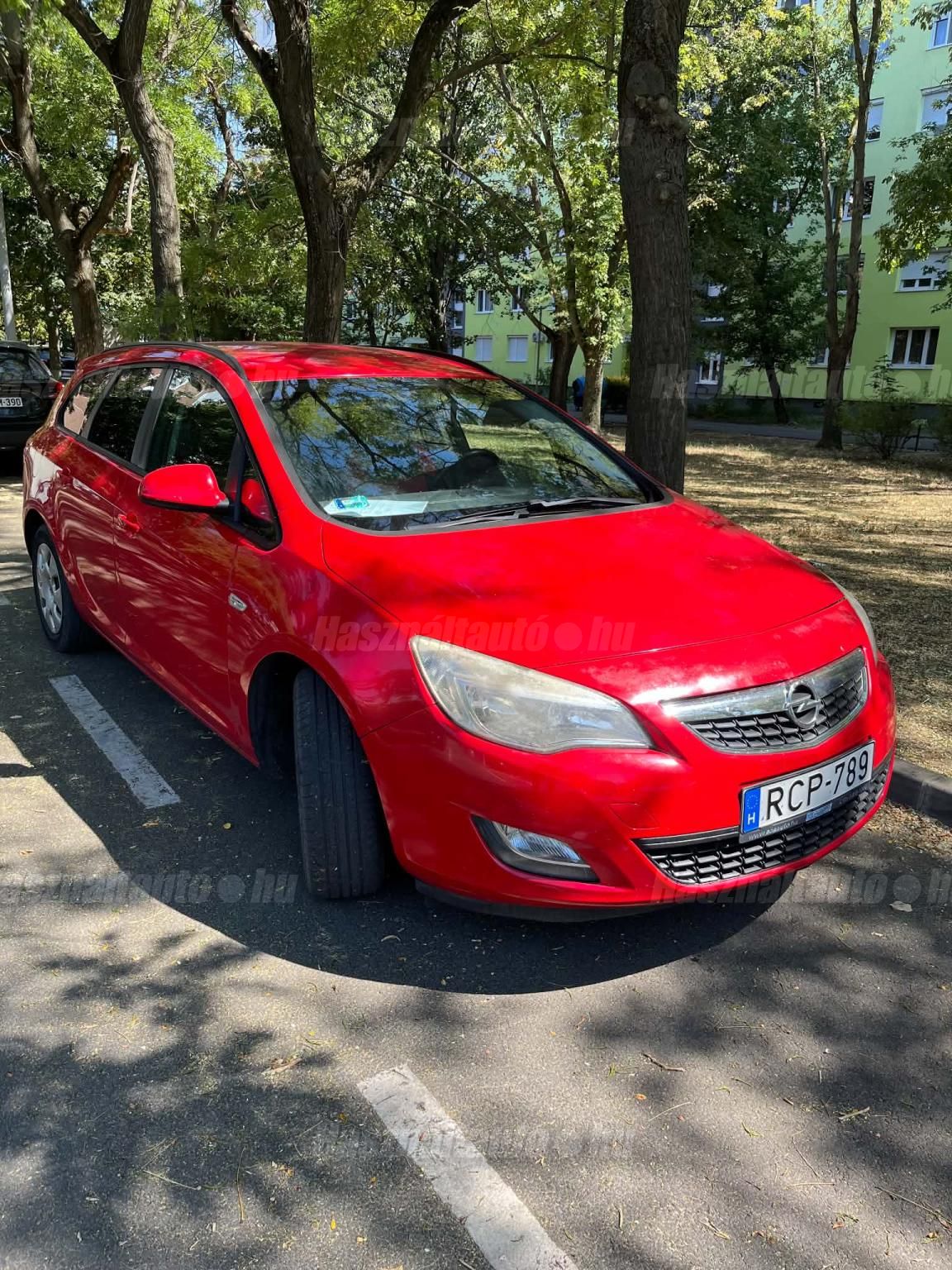 OPEL ASTRA J 2011/3 - 1