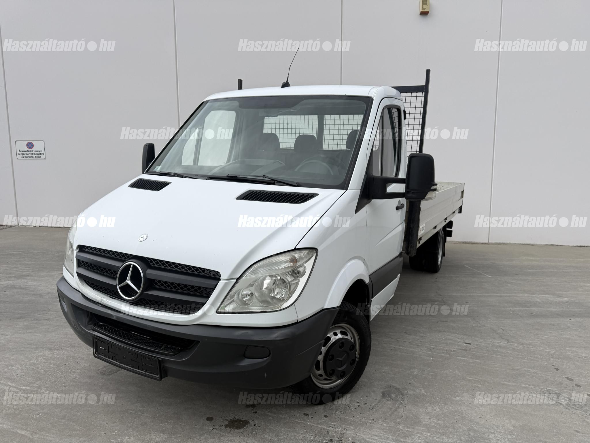 MERCEDES-BENZ 2011/10 - 1