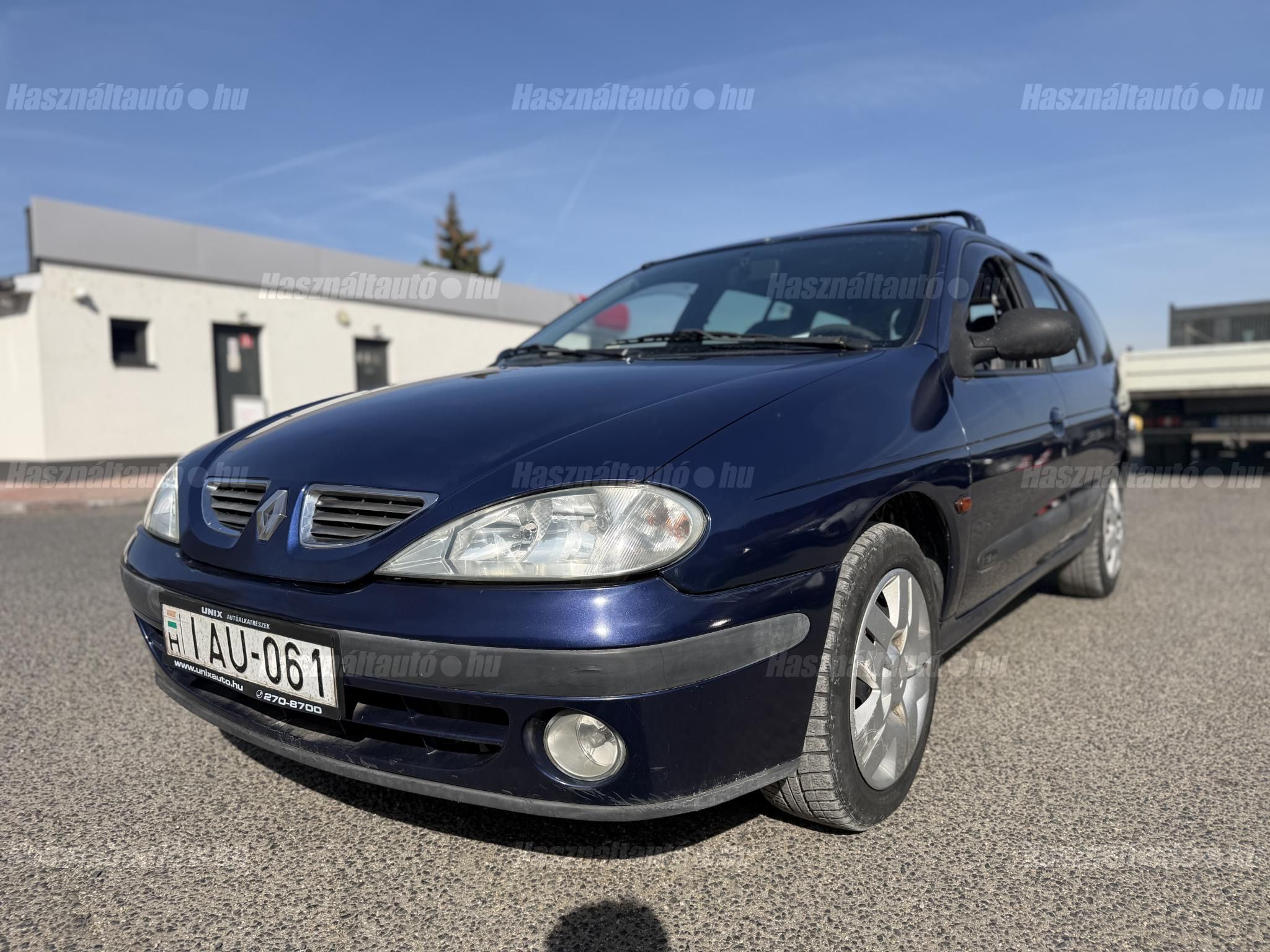 RENAULT MEGANE 2002/4 - 1
