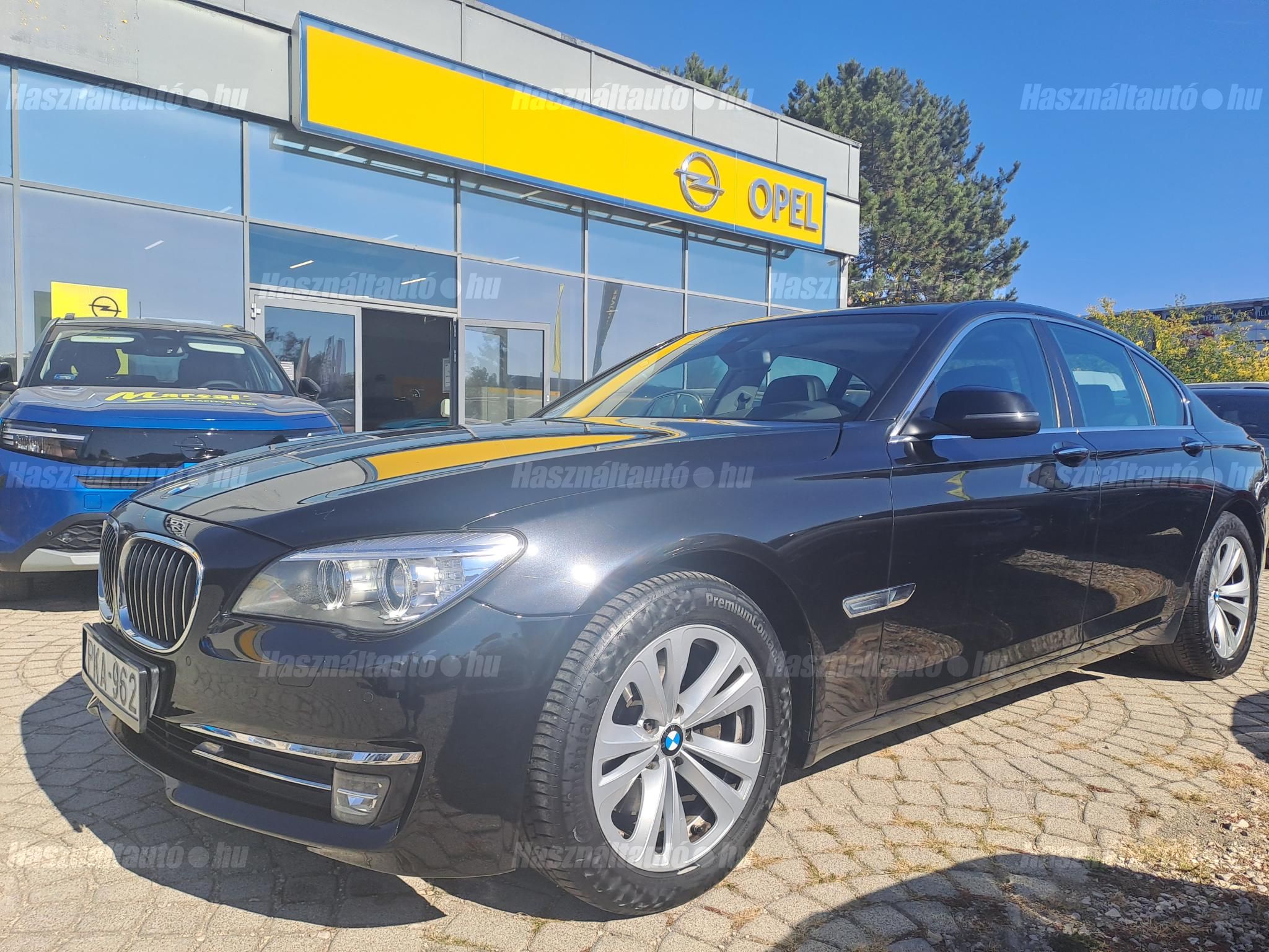 BMW 730 2013/12 - 1