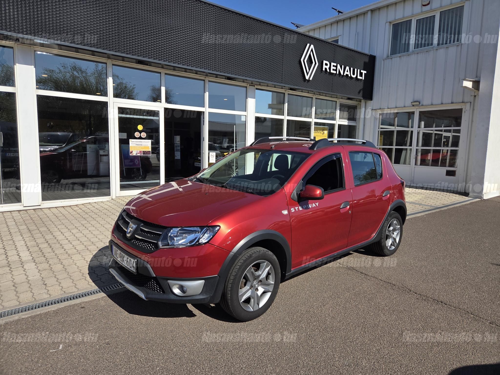 DACIA SANDERO 2015/3 - 1