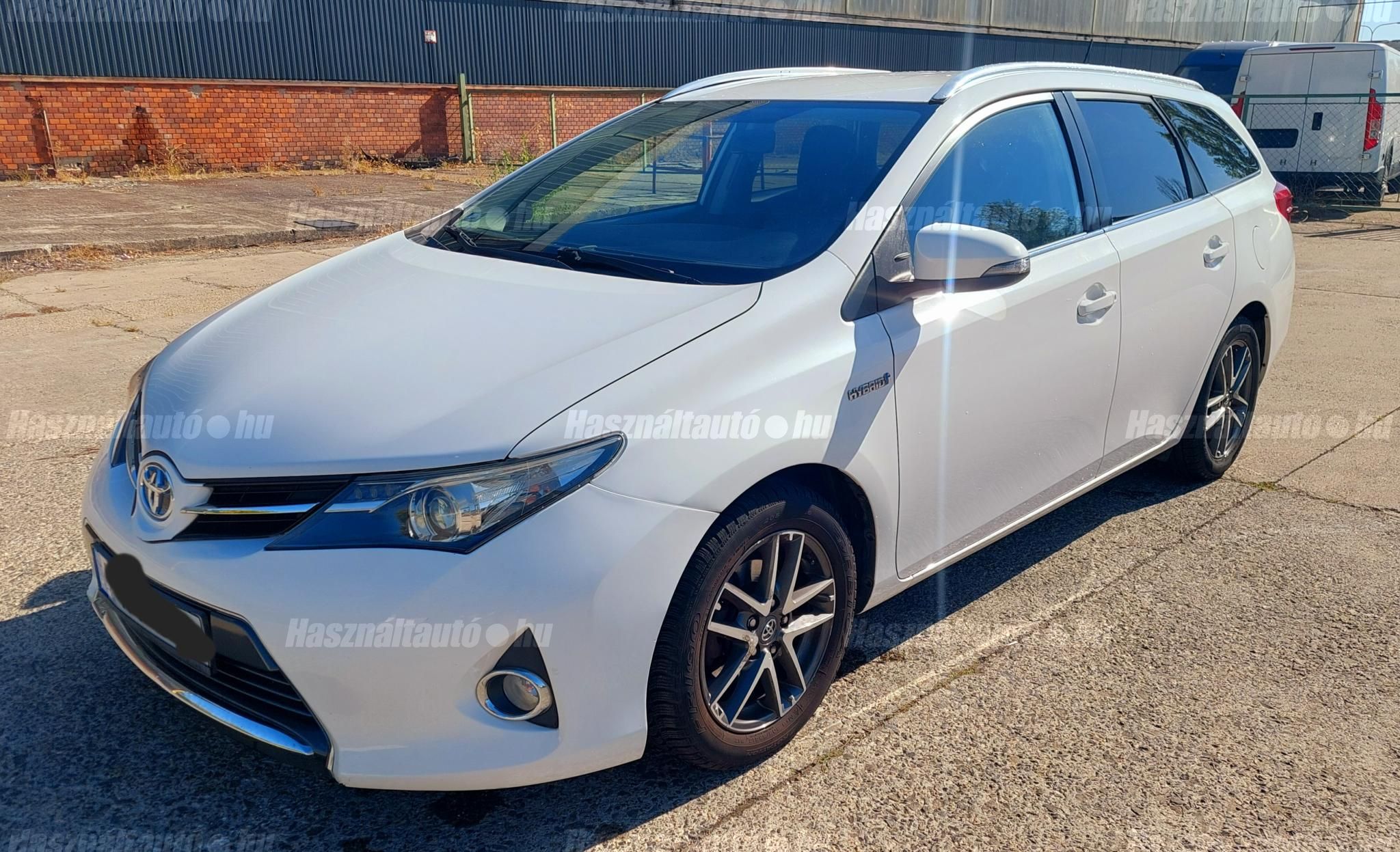 TOYOTA AURIS 2015 - 1