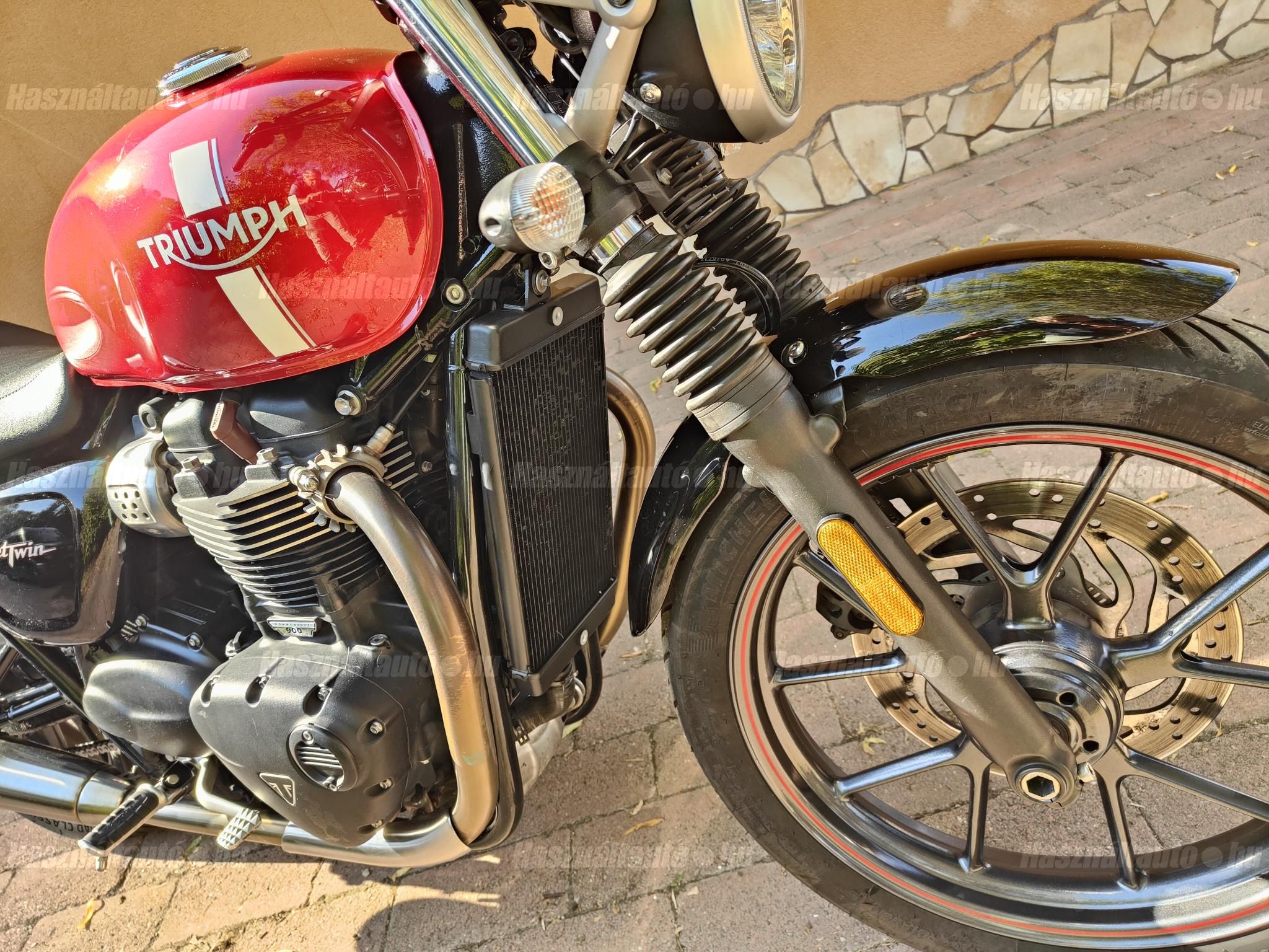 TRIUMPH STREET TWIN 2016/3 - 1