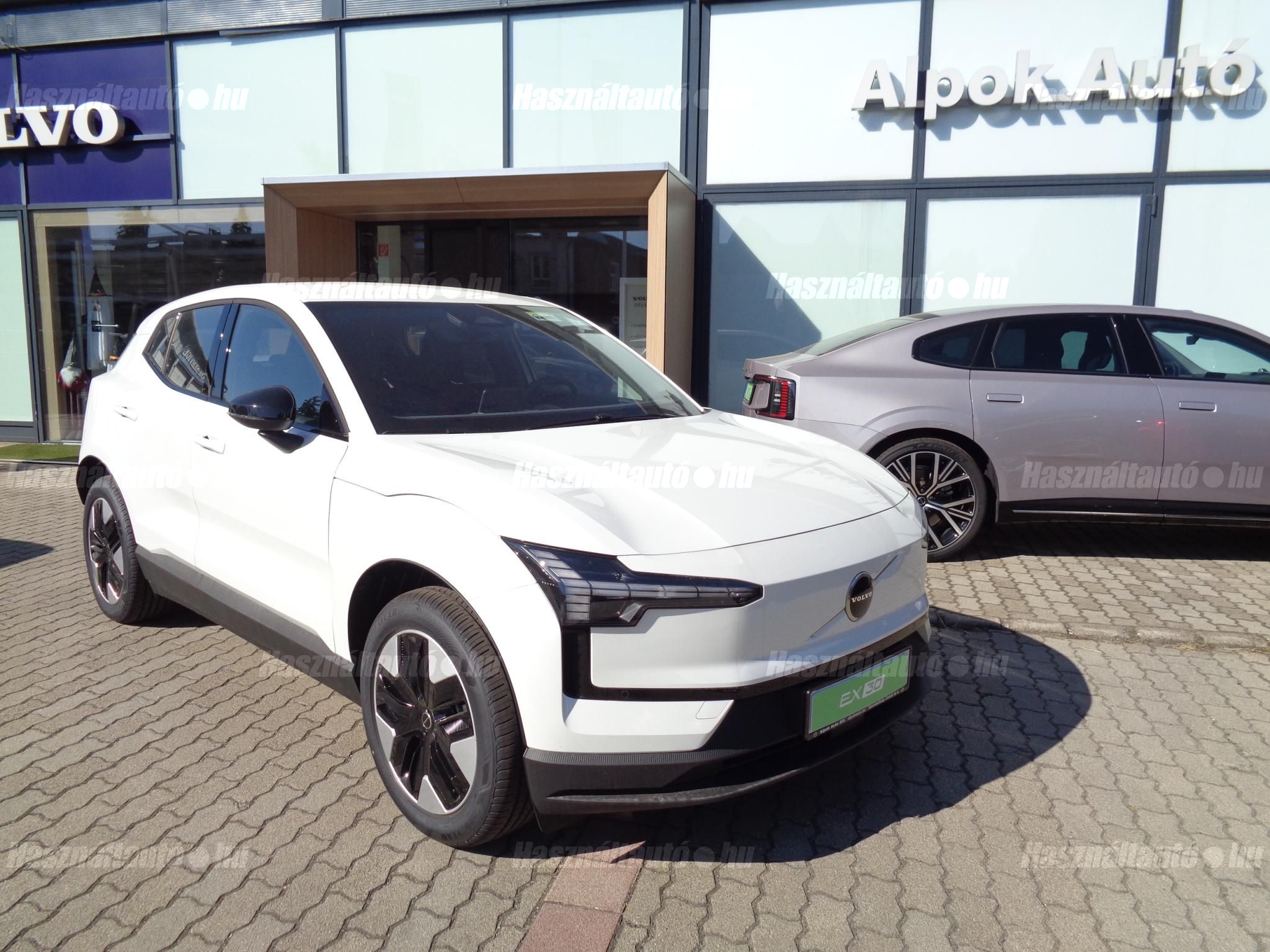 VOLVO EX30 2026/10 - 1