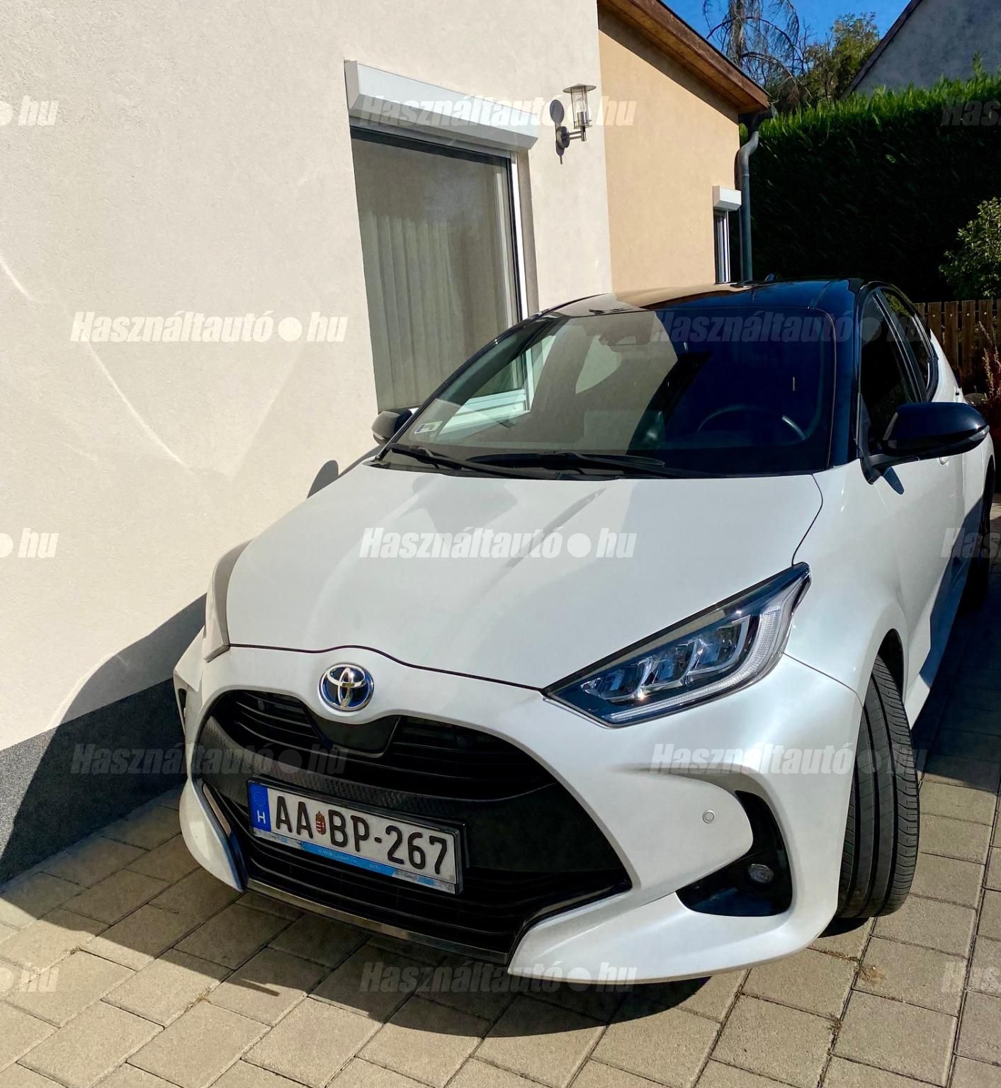 TOYOTA YARIS 2022/11 - 1