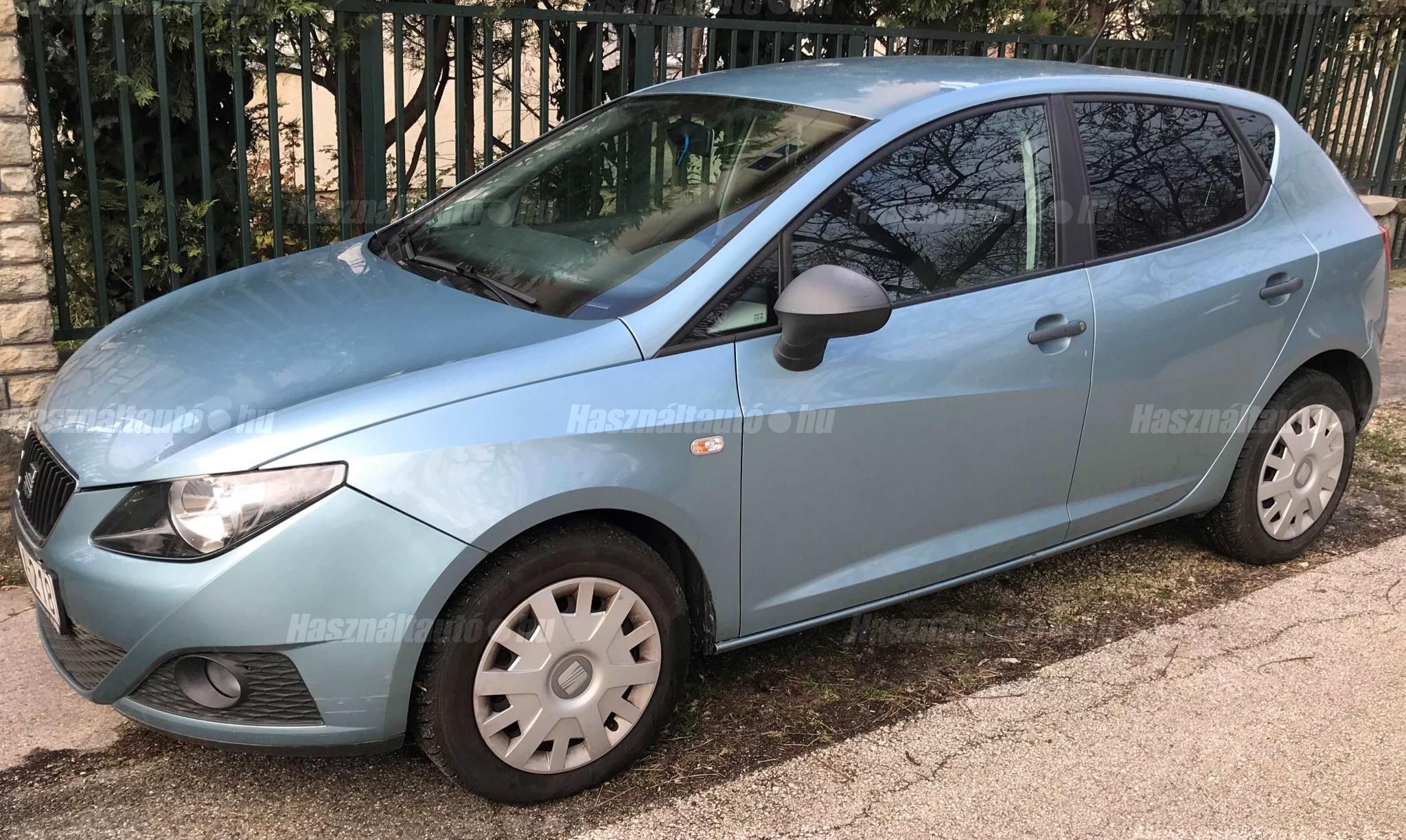 SEAT IBIZA 2010 - 1