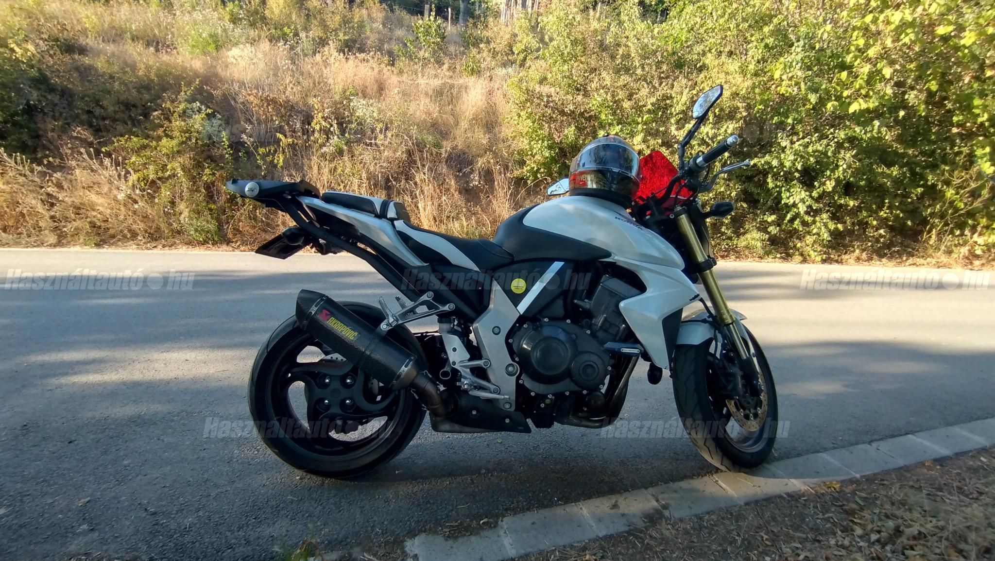 HONDA CB 1000 R+ ABS 2011/9 - 1