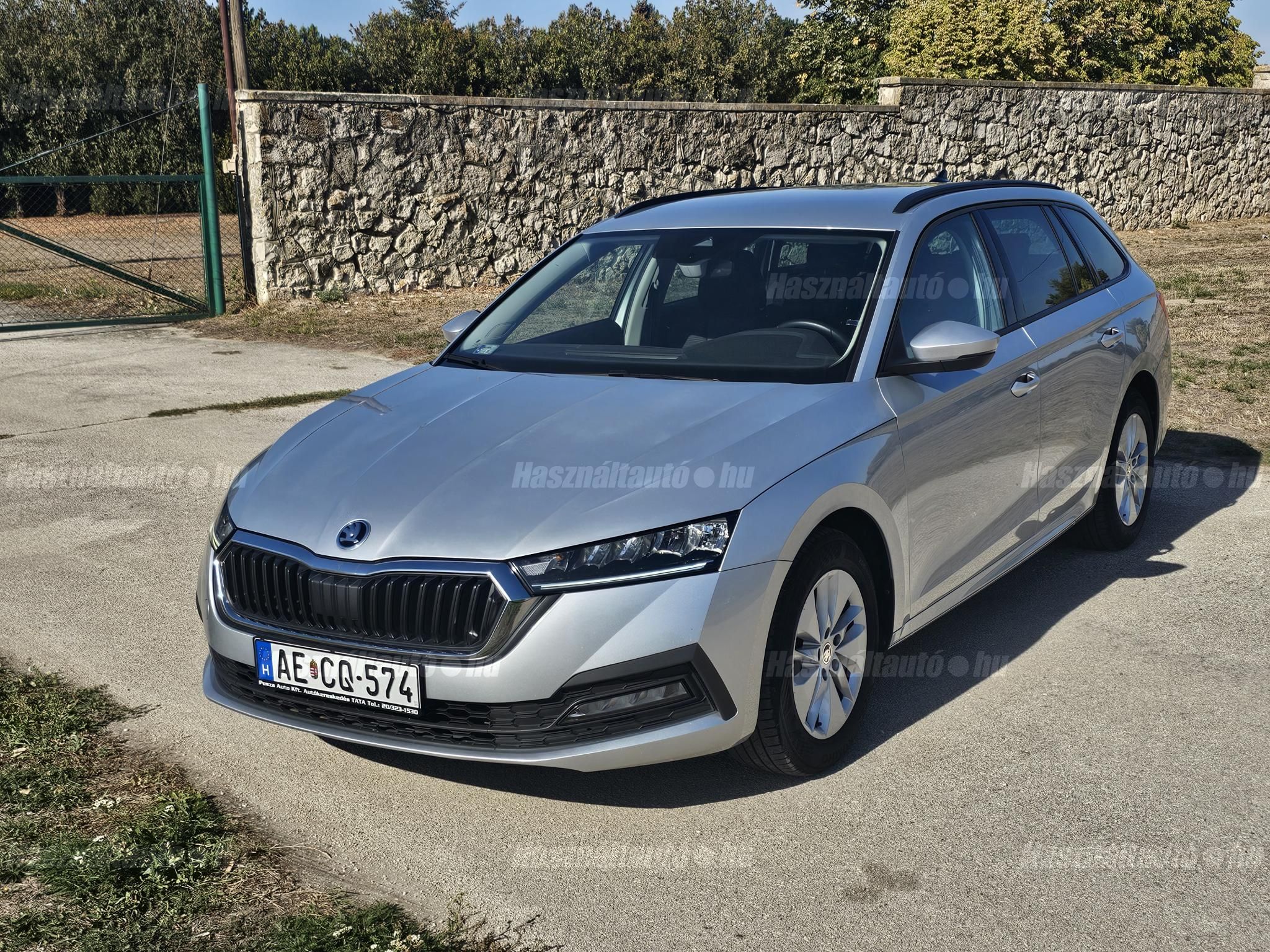 SKODA OCTAVIA 2023/8 - 1