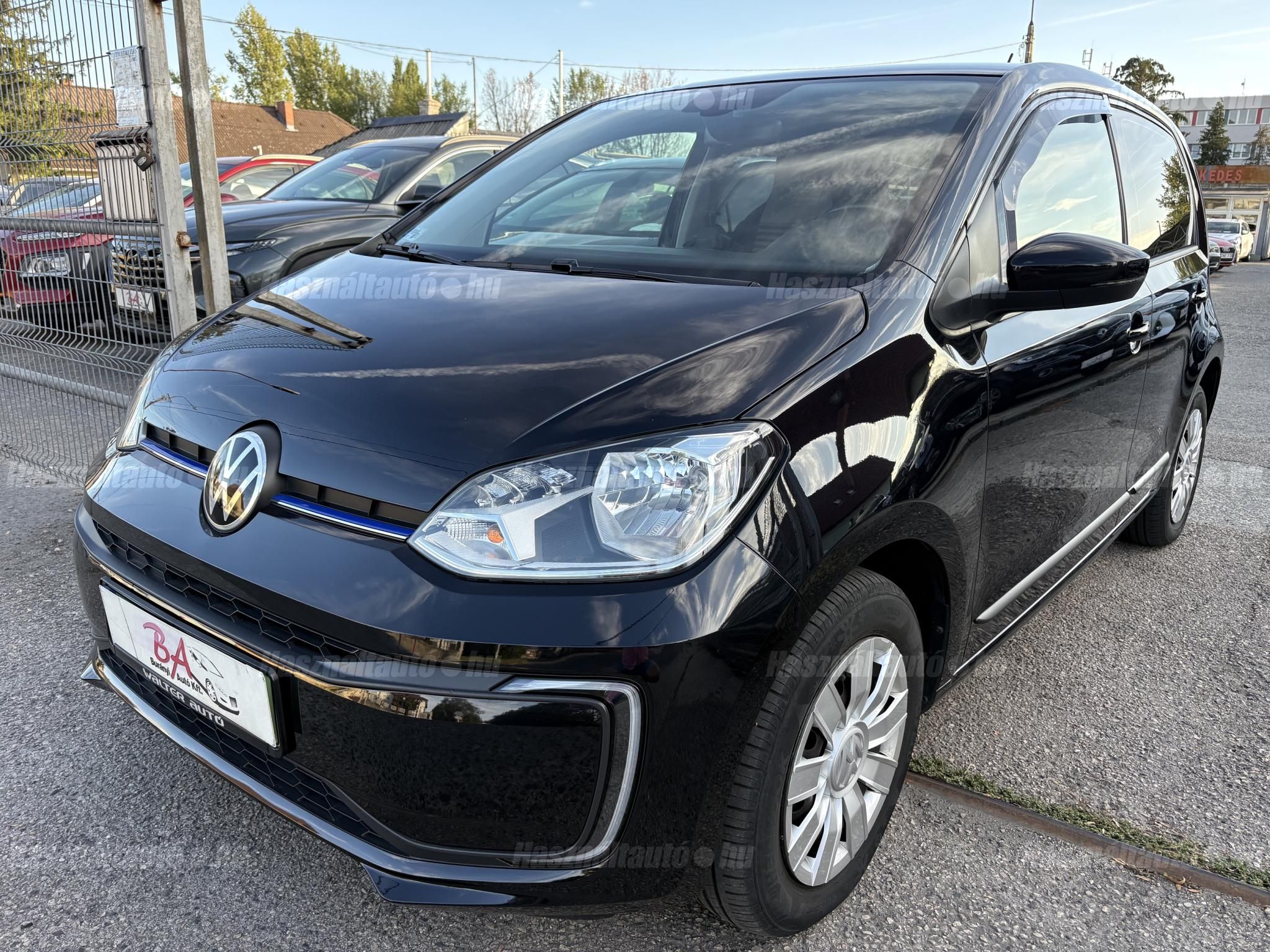 VOLKSWAGEN UP 2022/7 - 1
