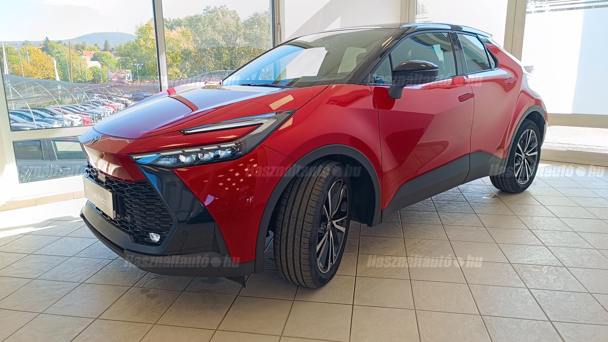 TOYOTA C-HR 2025/8 - 1