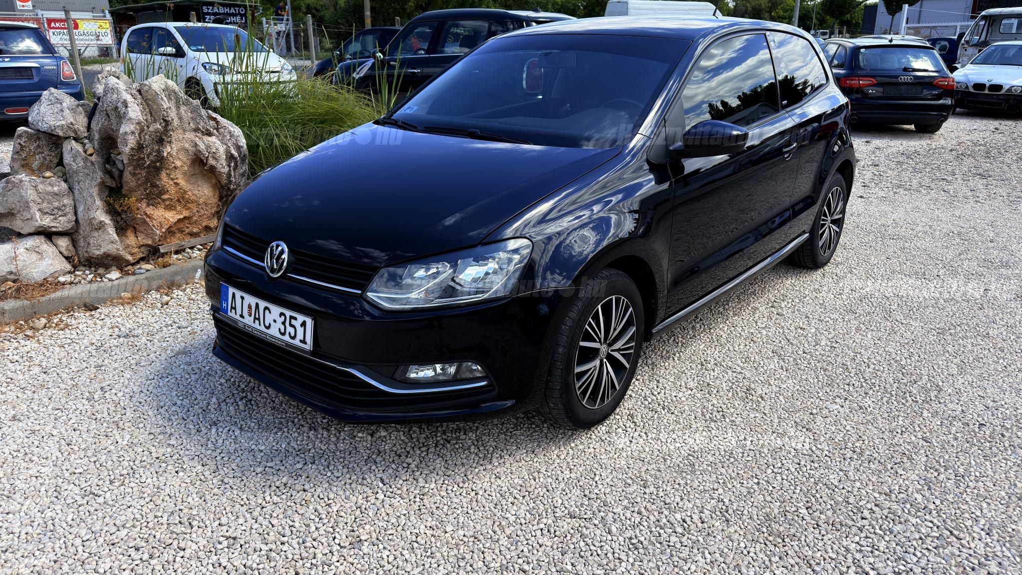 VOLKSWAGEN POLO 2016/9 - 1