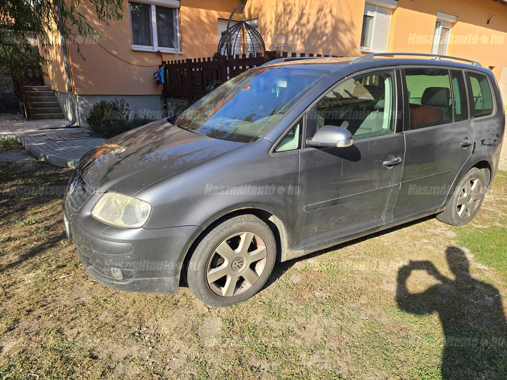 VOLKSWAGEN TOURAN 2004/7 - 1