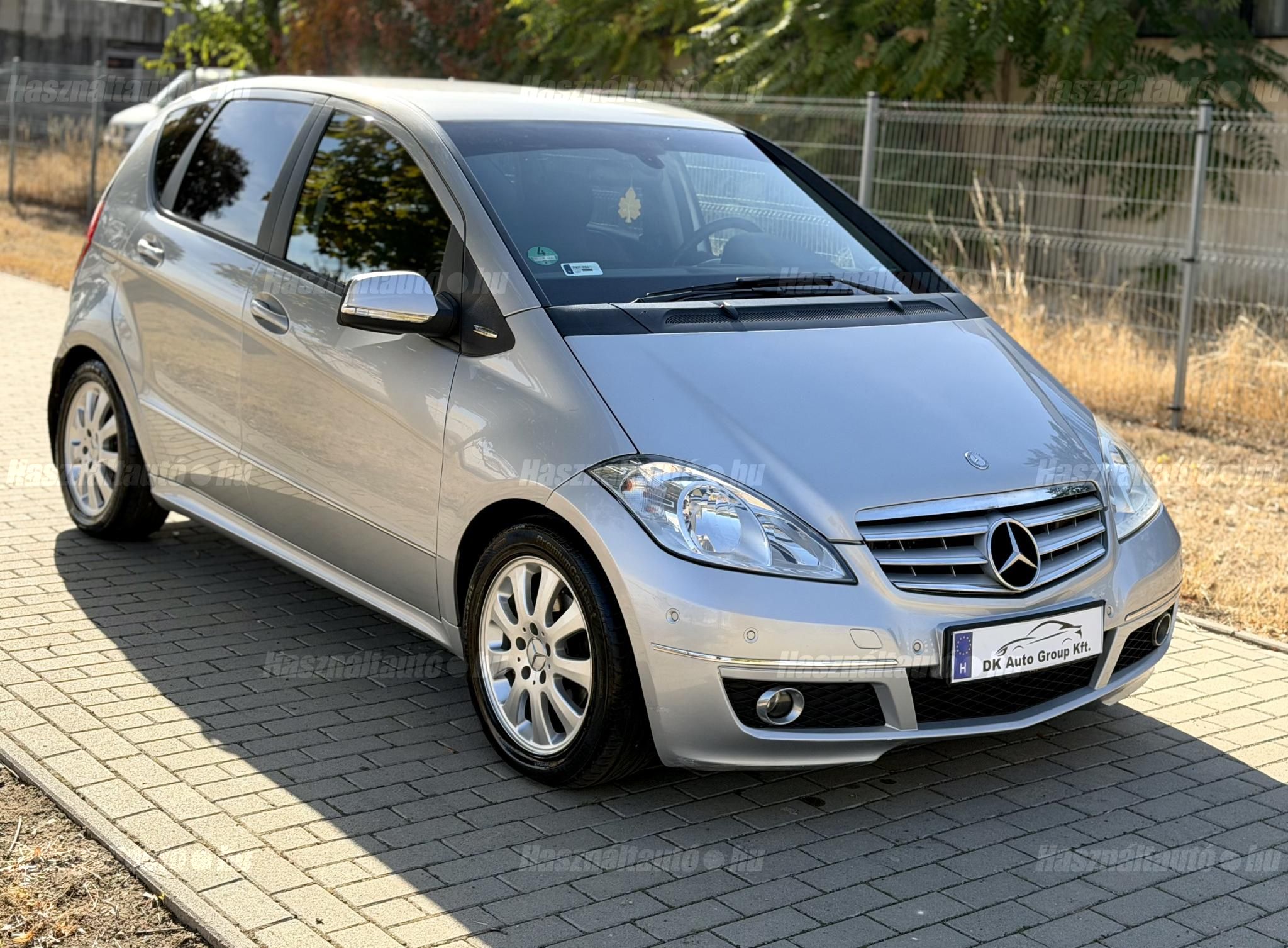 MERCEDES-BENZ A 180 2011/12 - 1