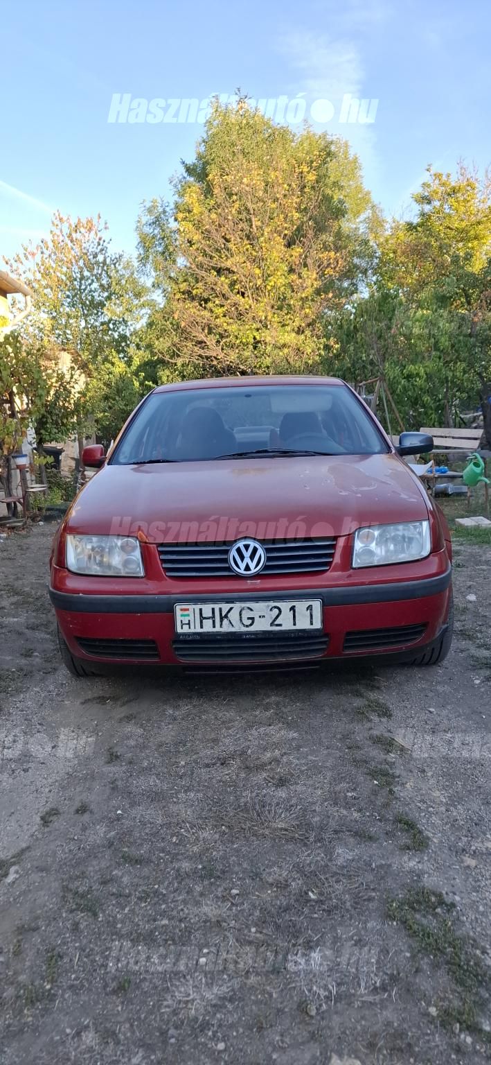 VOLKSWAGEN BORA 2000/11 - 1