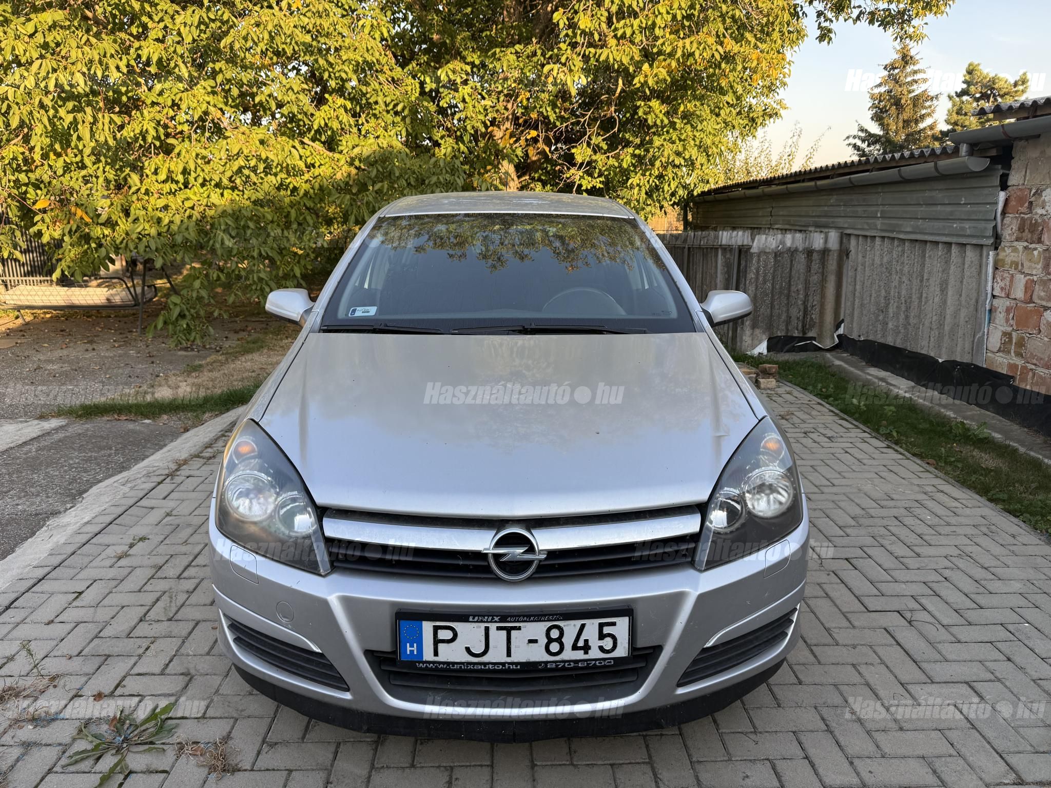 OPEL ASTRA H 2004/10 - 1