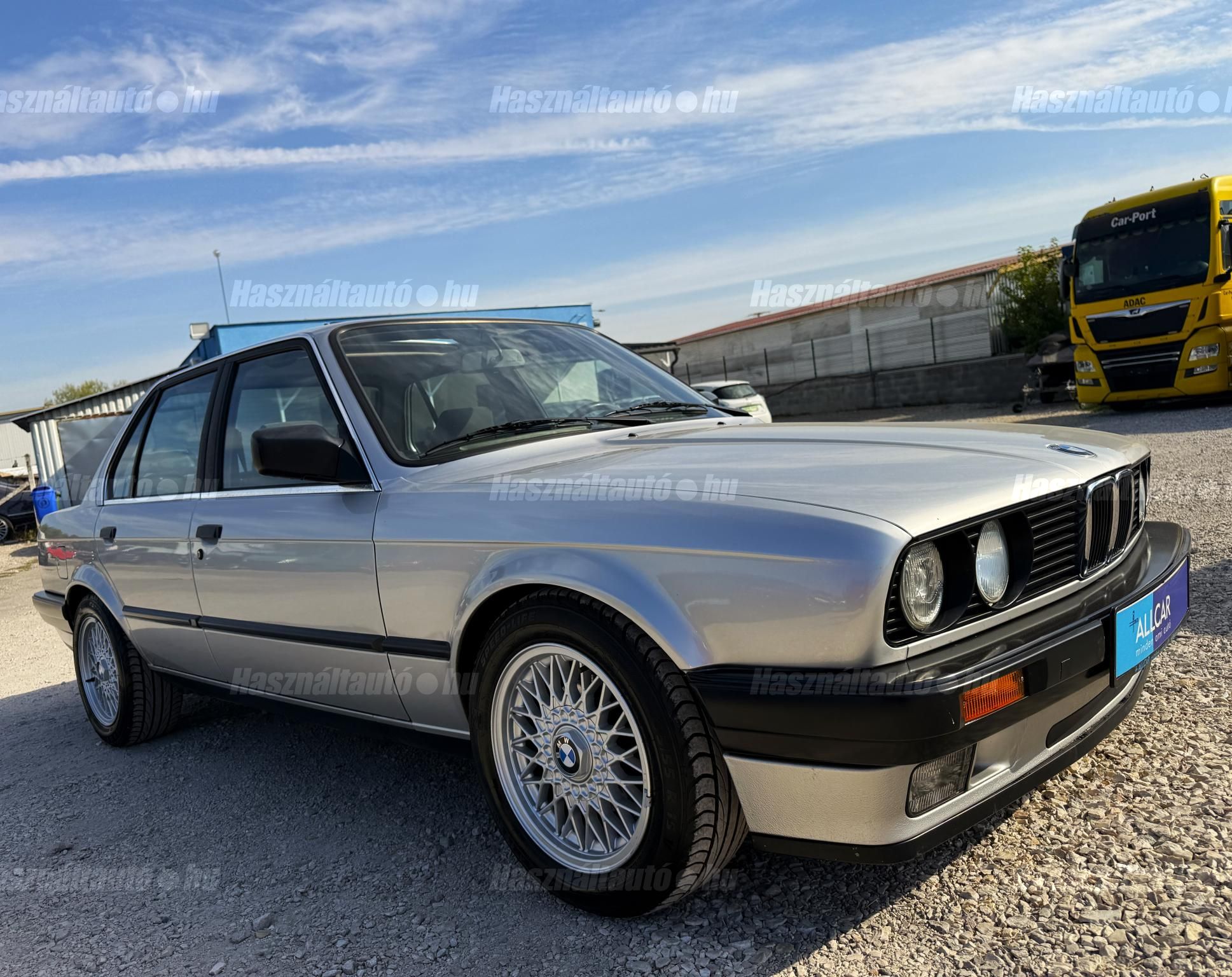 BMW 318 1989/10 - 1