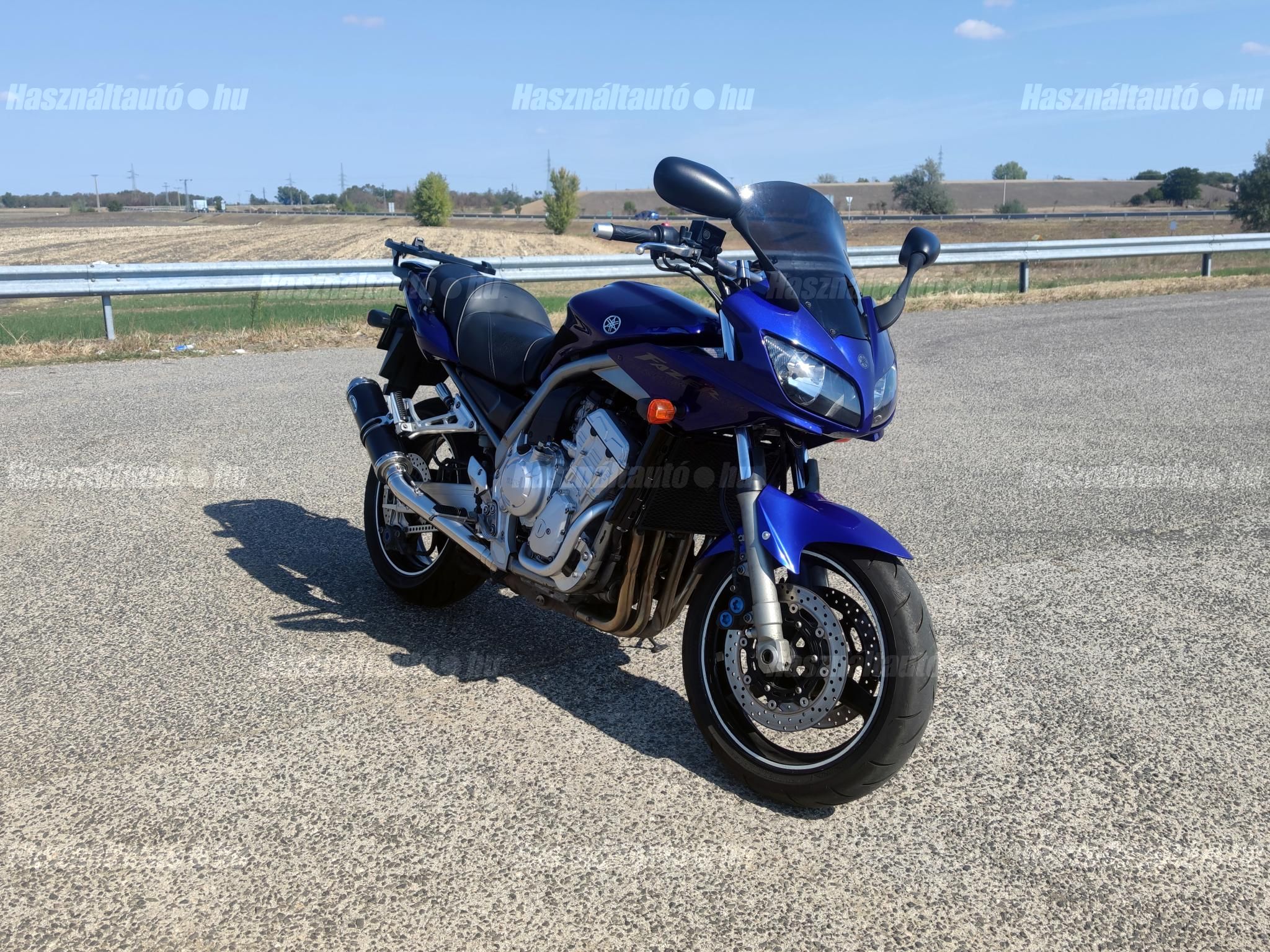 YAMAHA FZS 1000 (FAZER) 2002 - 1