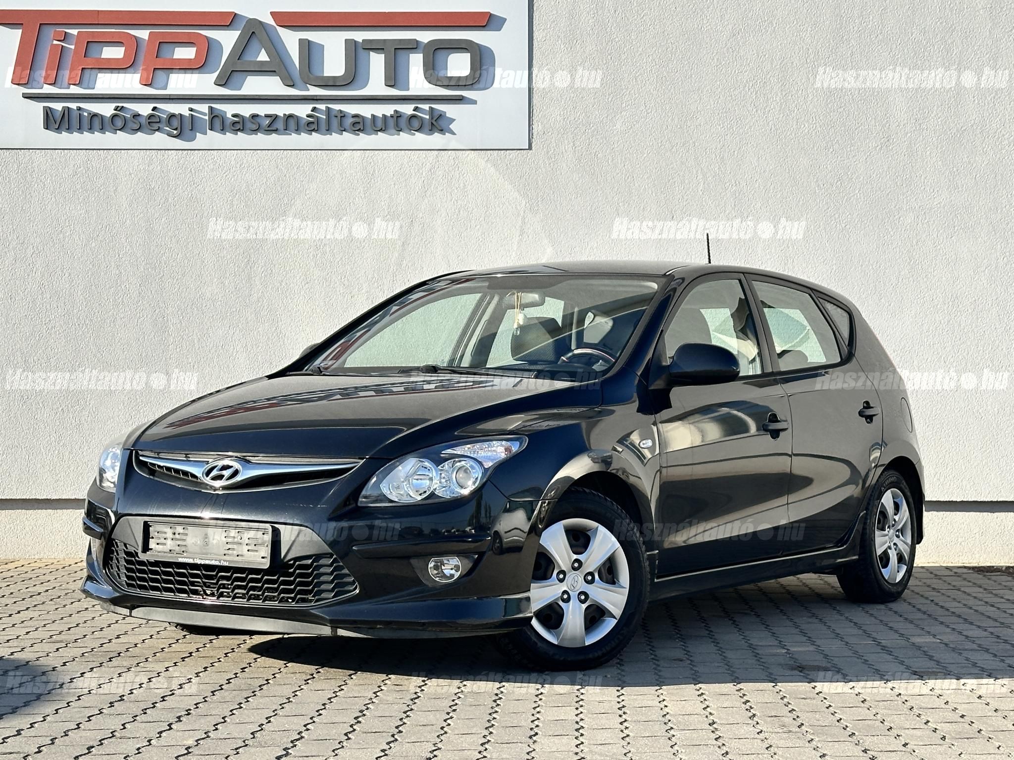 HYUNDAI I30 2011/3 - 1