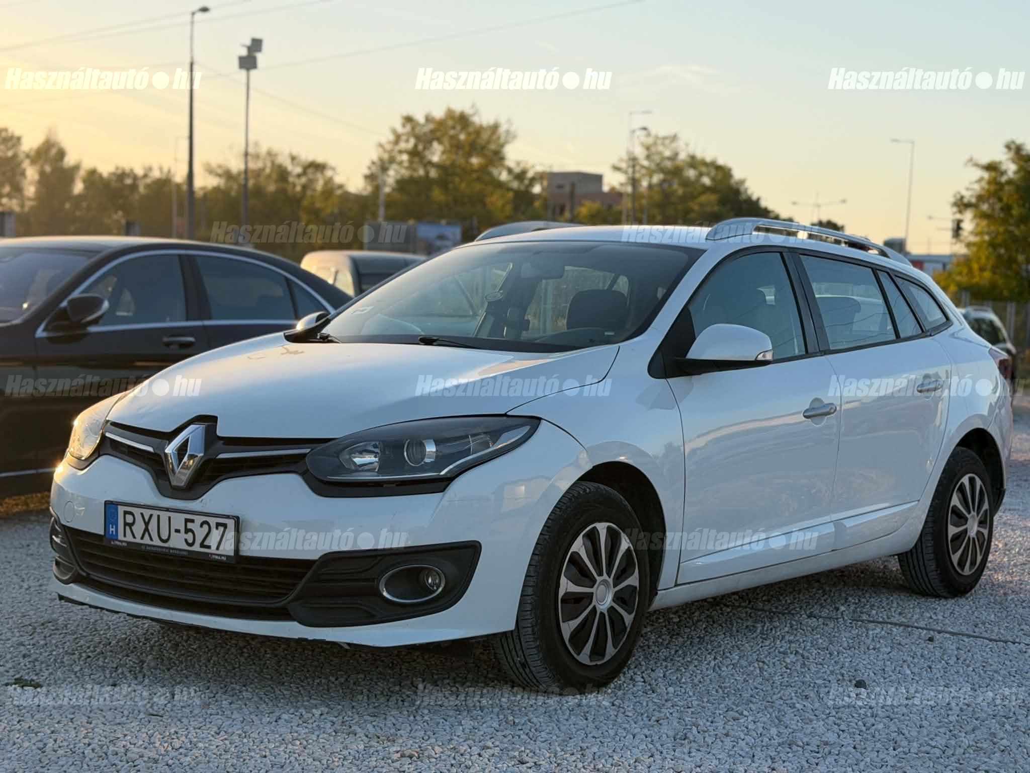 RENAULT MEGANE 2015/3 - 1