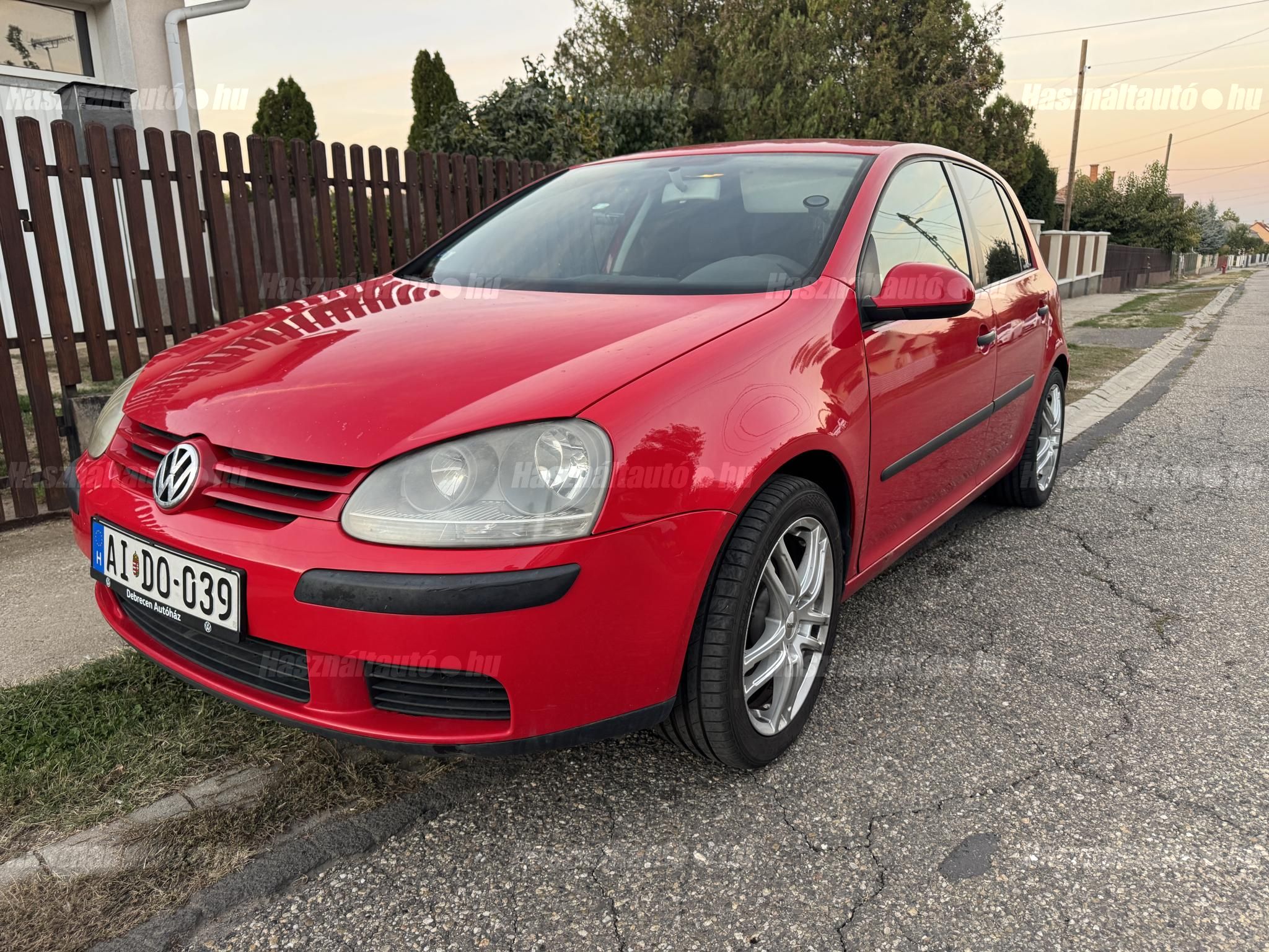 VOLKSWAGEN GOLF V 2004/3 - 1