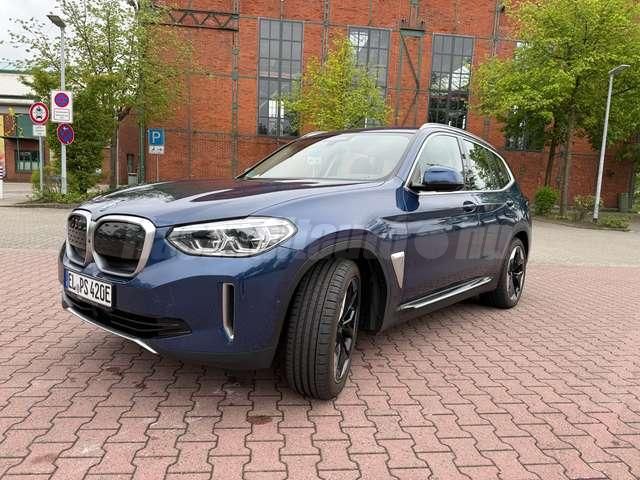 BMW IX3 2021/11 - 1