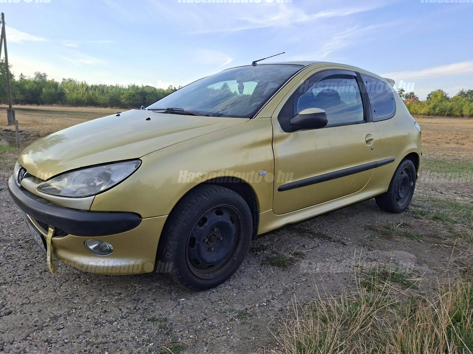PEUGEOT 206 2003/7 - 1
