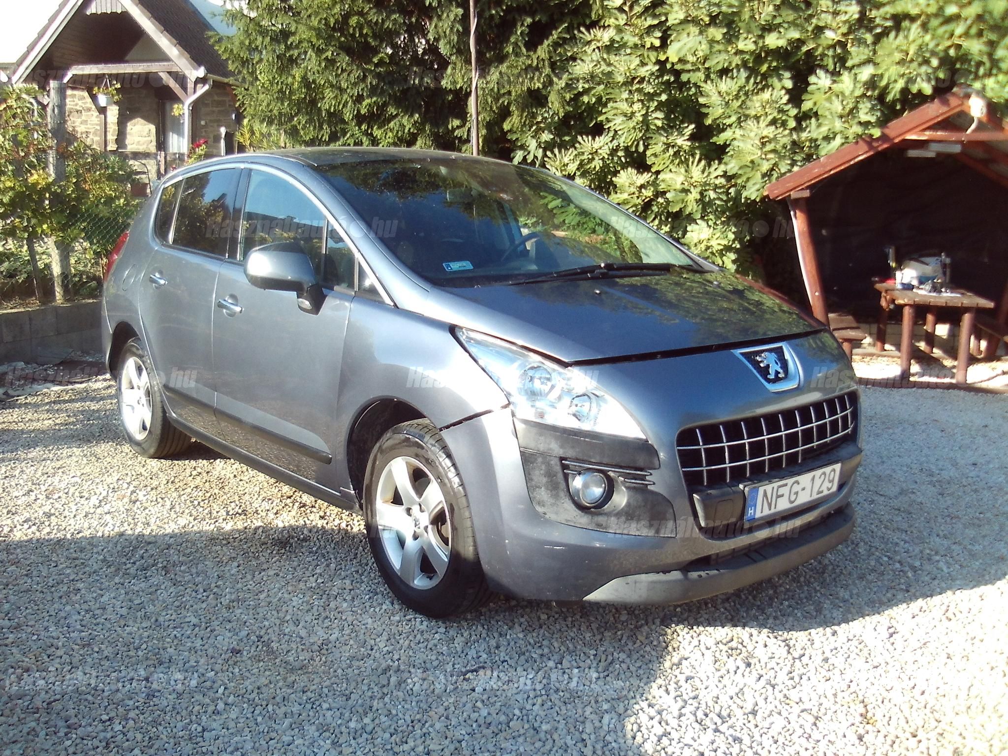 PEUGEOT 3008 2011/10 - 1