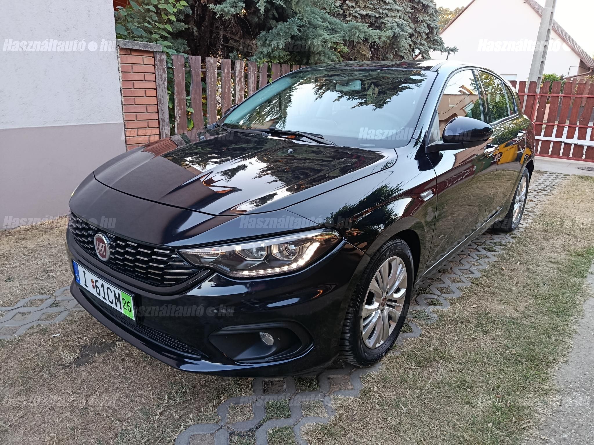 FIAT TIPO 2017/8 - 1