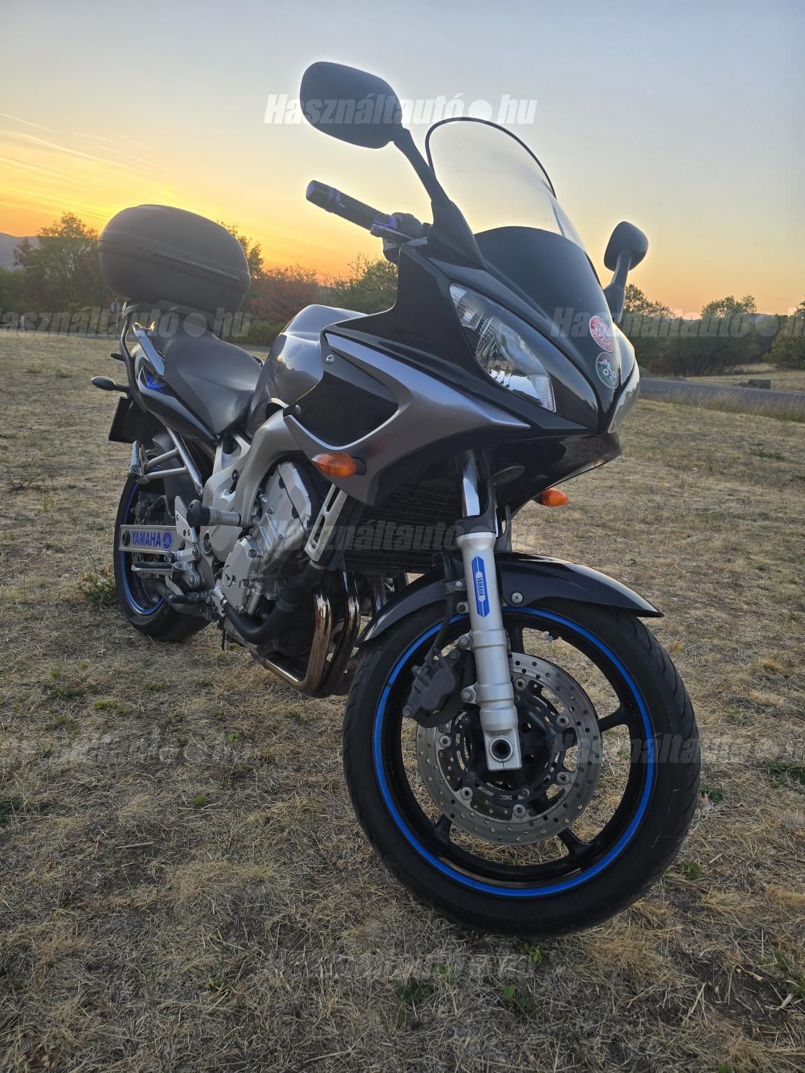 YAMAHA FZ6-S (FAZER) 2005/6 - 1