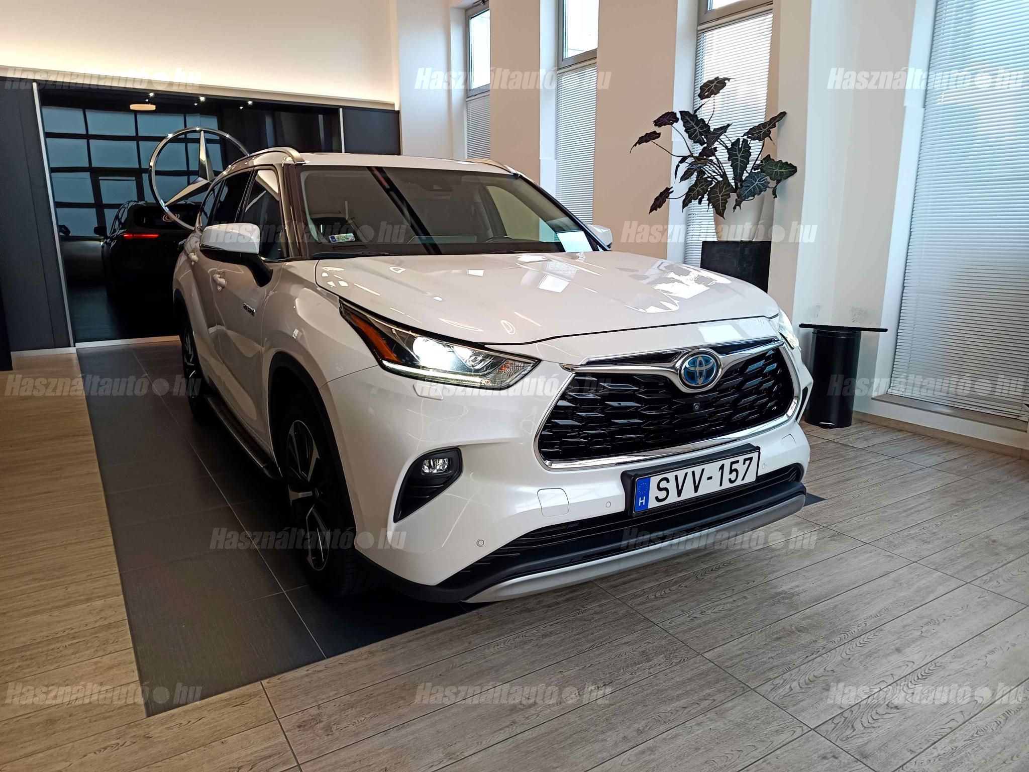 TOYOTA HIGHLANDER 2021/8 - 1
