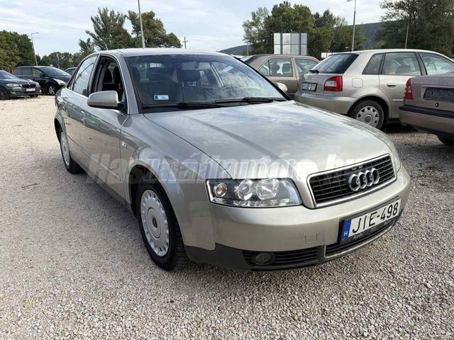 AUDI A4 2004/1 - 1
