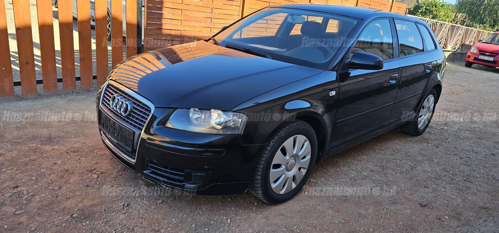 AUDI A3 2006/4 - 1
